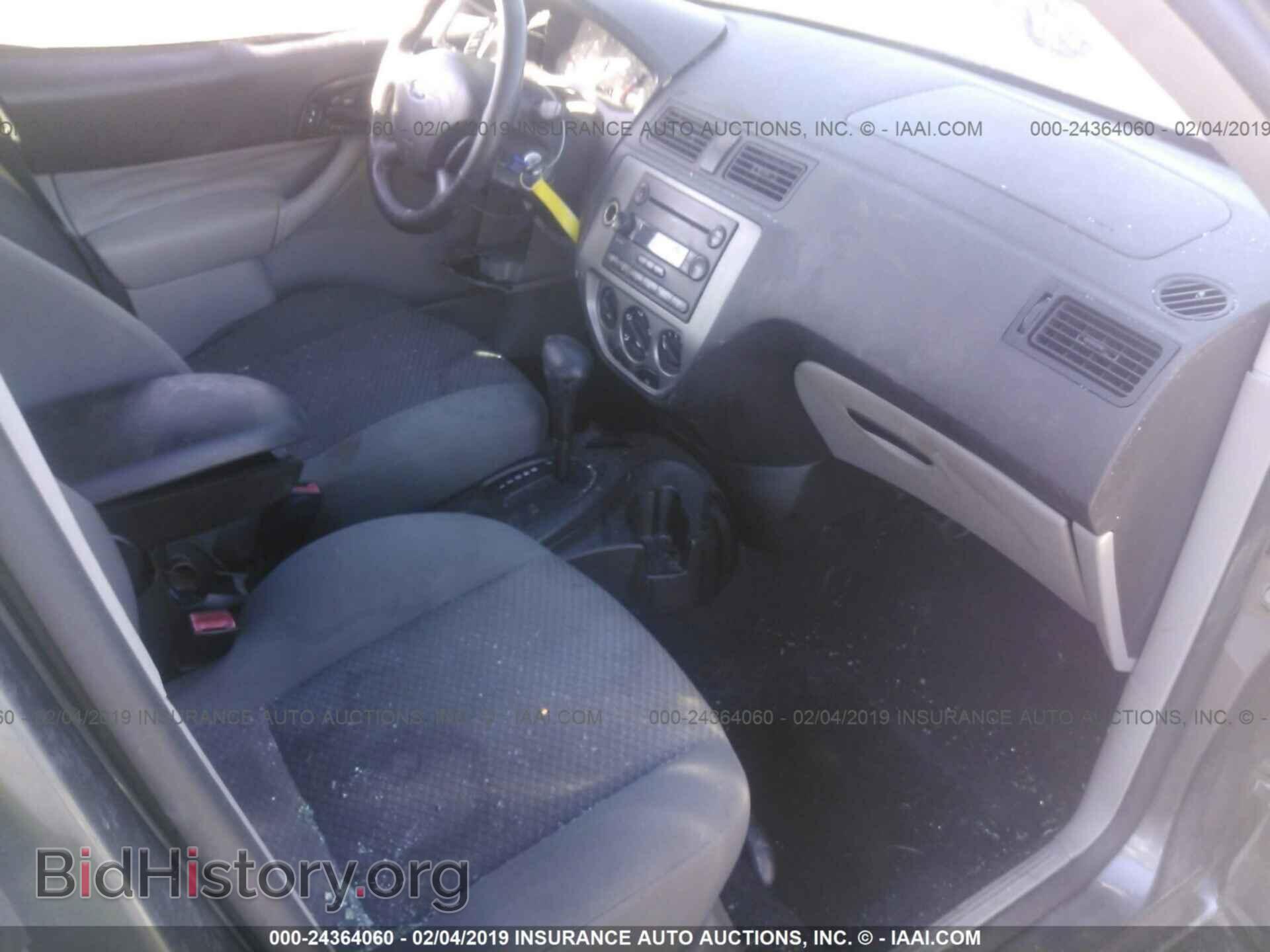 2005 FORD FOCUS - VIN: 3FAFP37N45R113746 - Фото 5