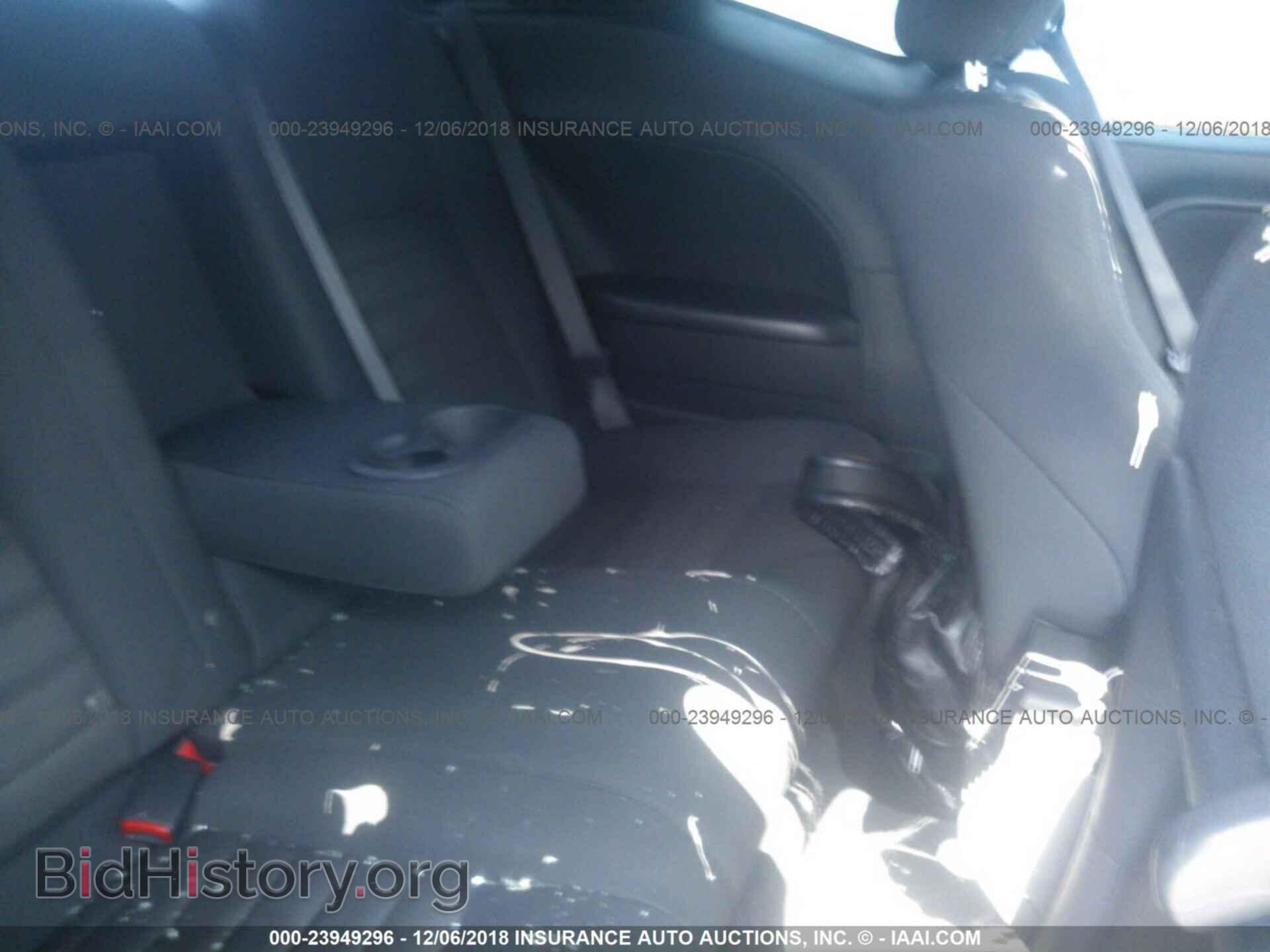 2010 DODGE CHALLENGER - VIN: 2B3CJ4DVXAH240758 - Фото 8