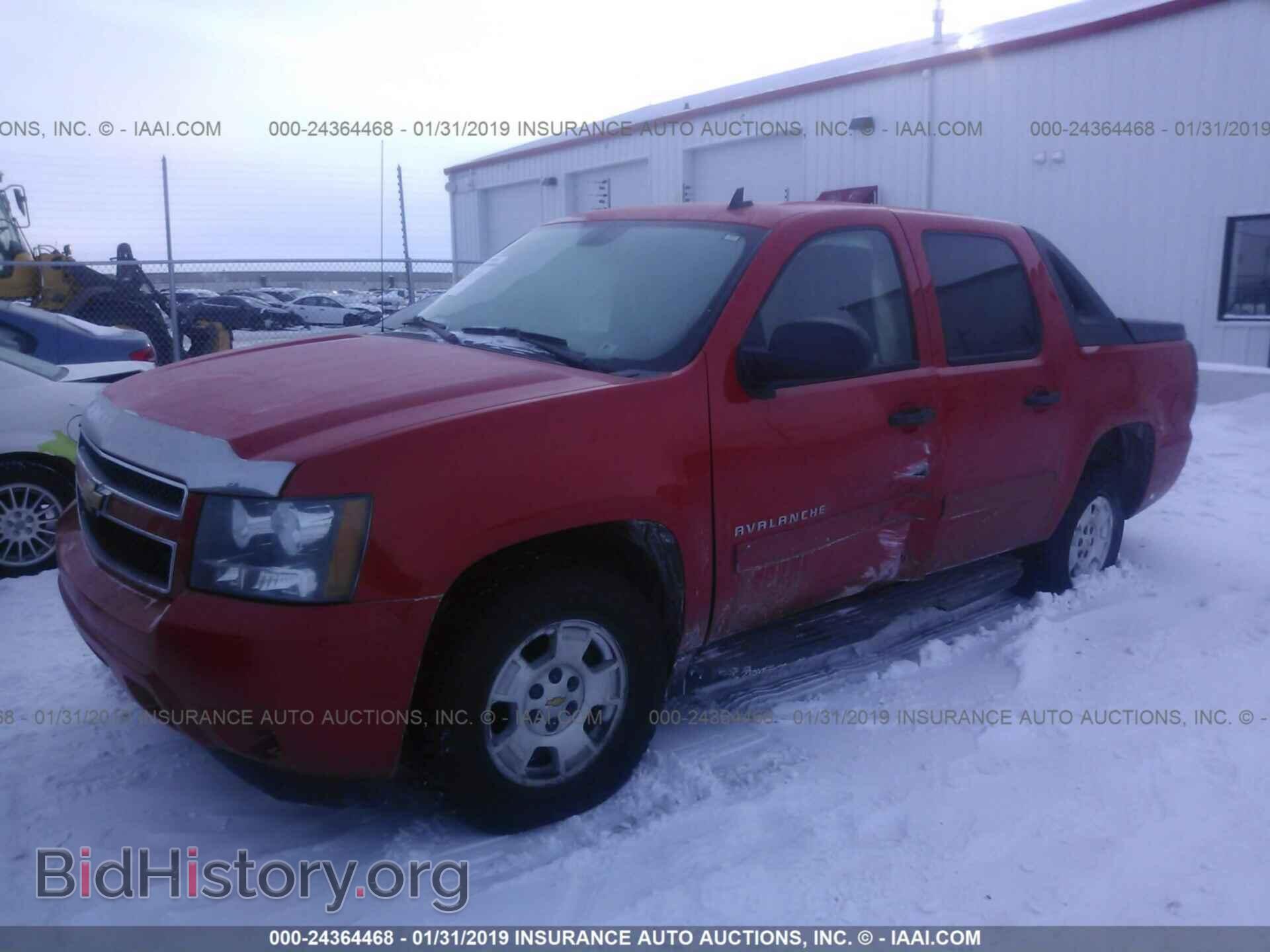 2011 CHEVROLET AVALANCHE - VIN: 3GNTKEE31BG172647 - Фото 2