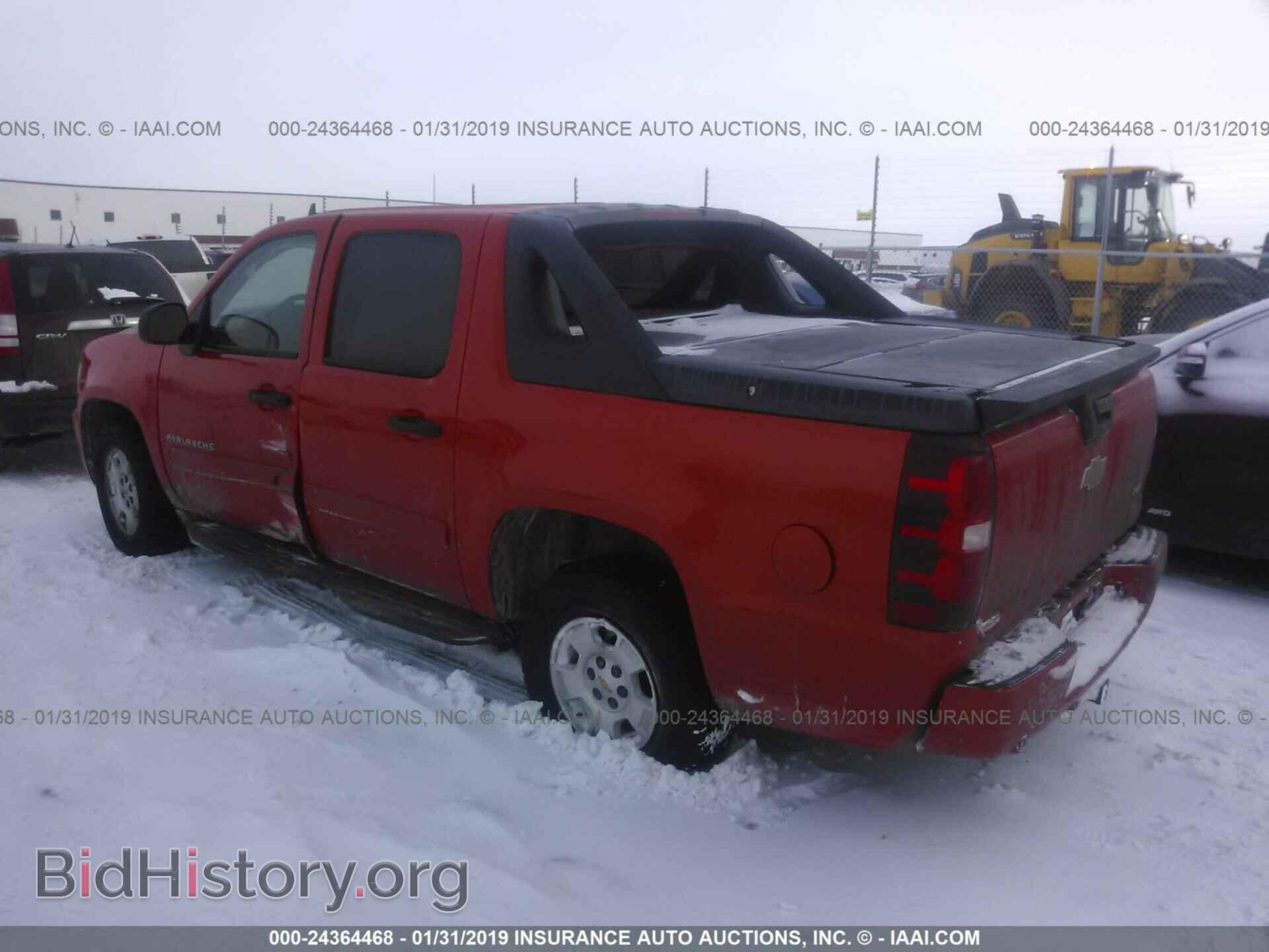 2011 CHEVROLET AVALANCHE - VIN: 3GNTKEE31BG172647 - Фото 3