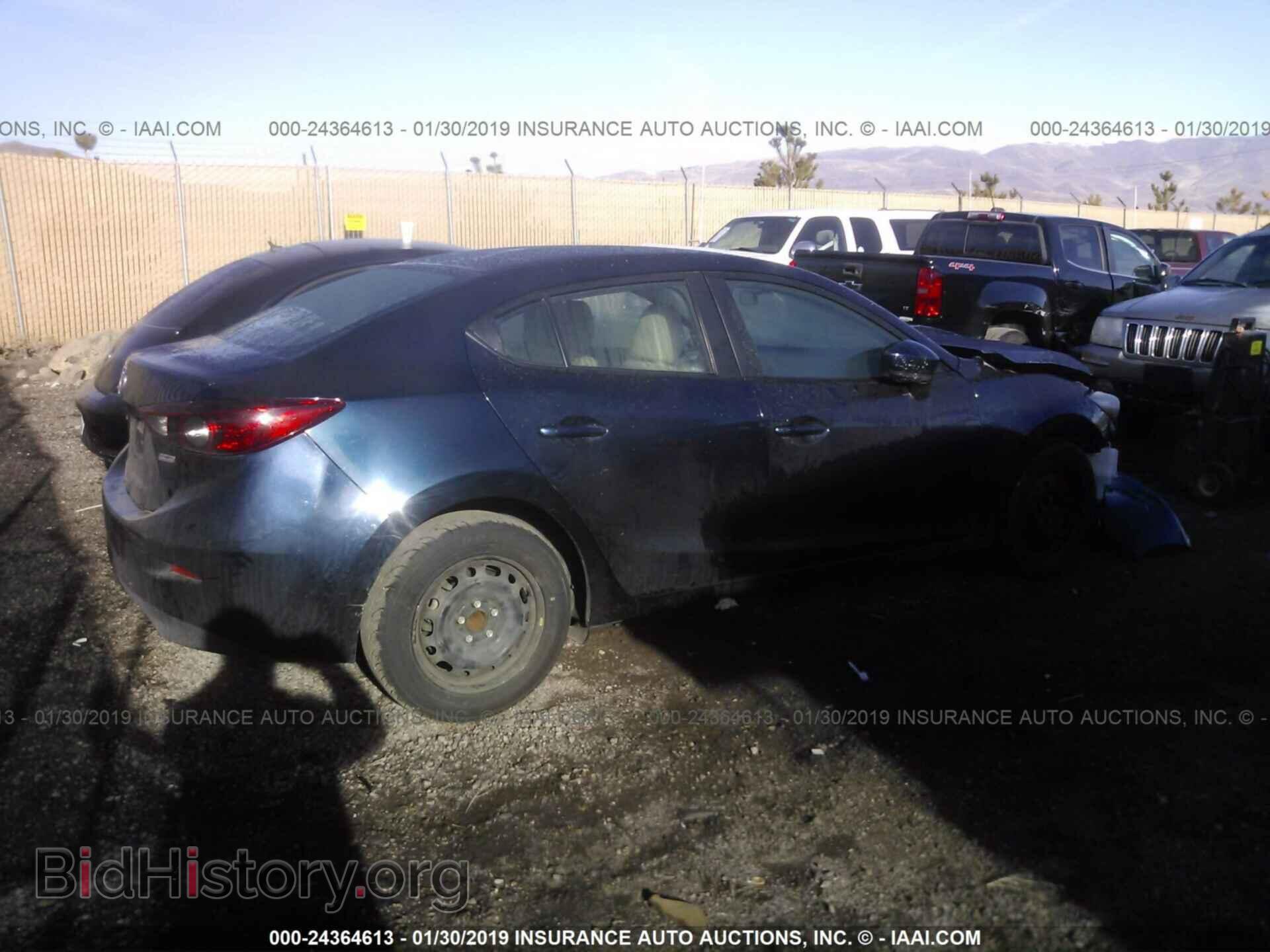 2017 MAZDA 3 - VIN: 3MZBN1U71HM111749 - Фото 4