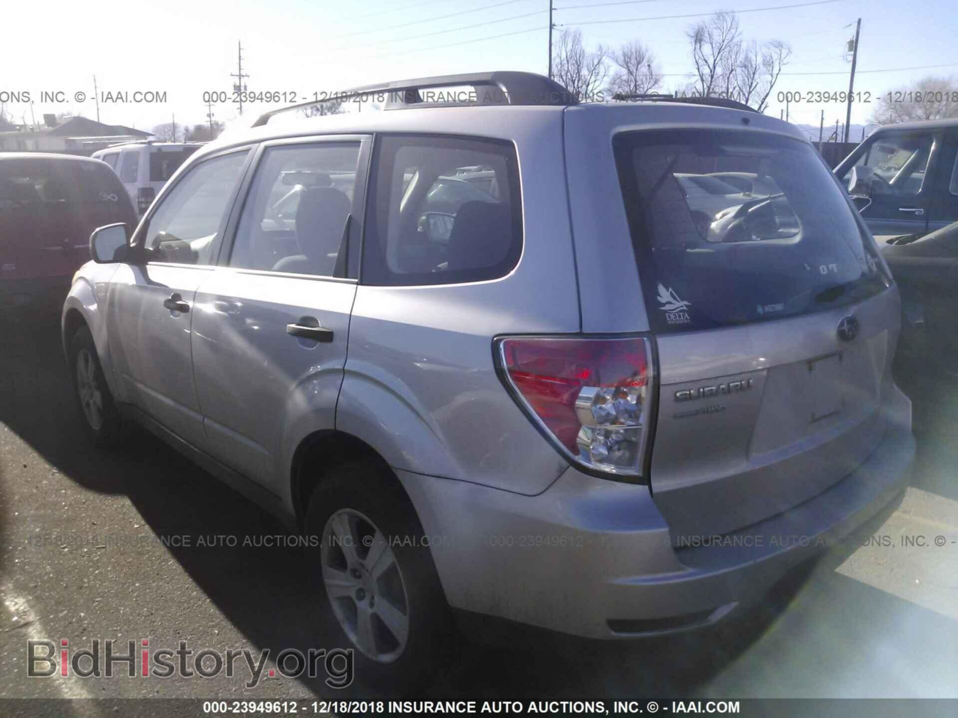 2011 SUBARU FORESTER - VIN: JF2SHBBC2BH720426 - Фото 3