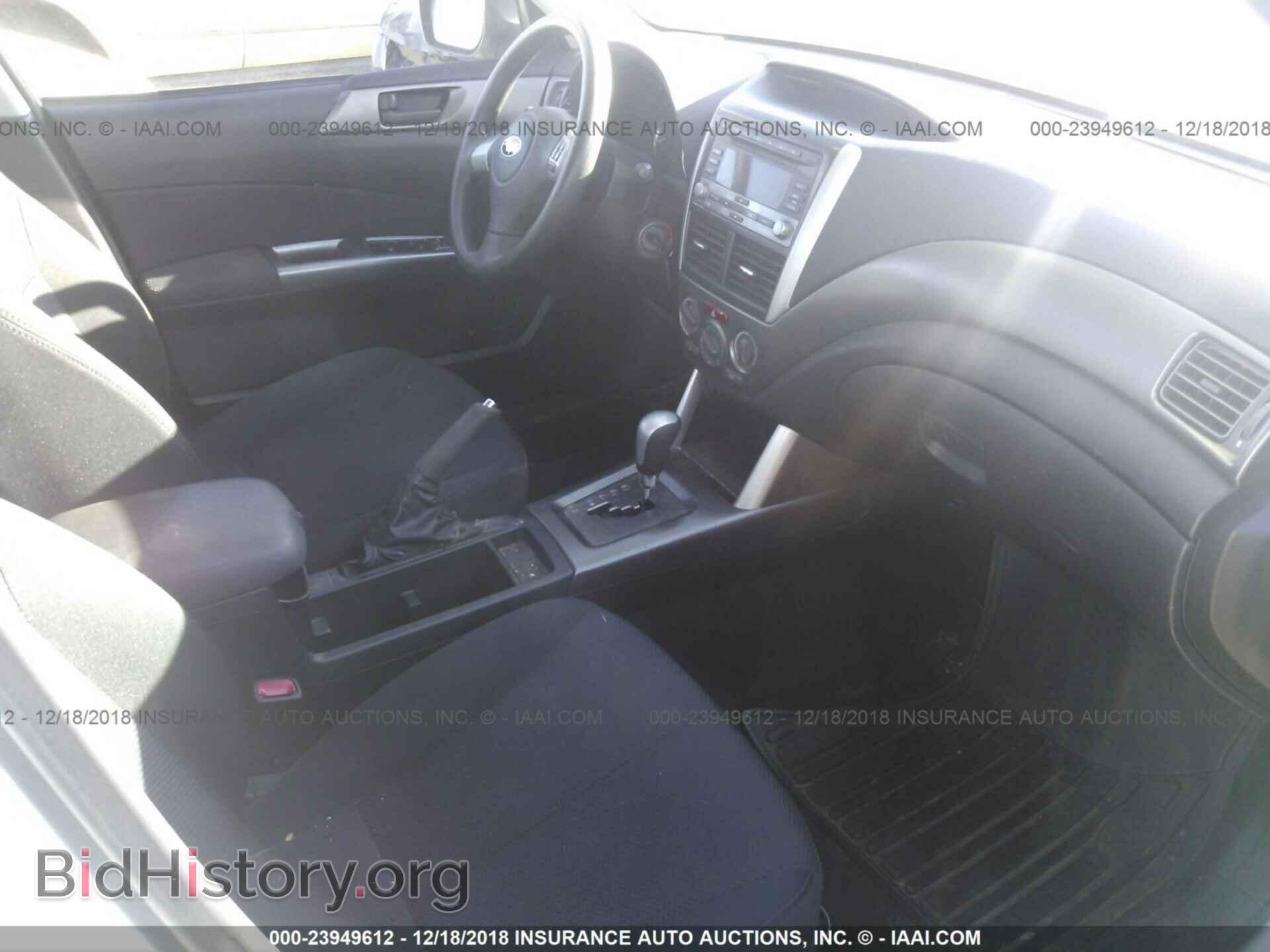 2011 SUBARU FORESTER - VIN: JF2SHBBC2BH720426 - Фото 5