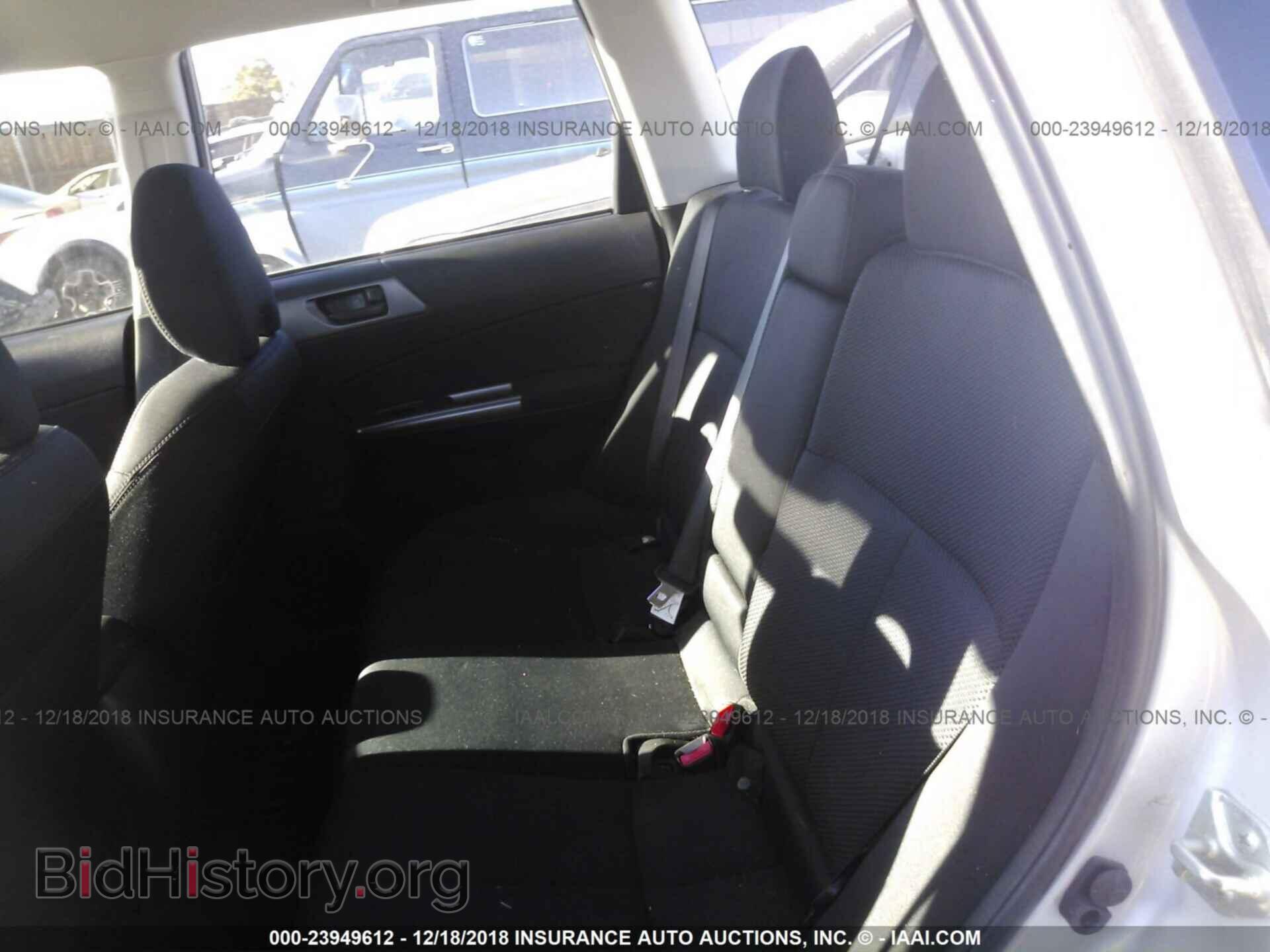 2011 SUBARU FORESTER - VIN: JF2SHBBC2BH720426 - Фото 8