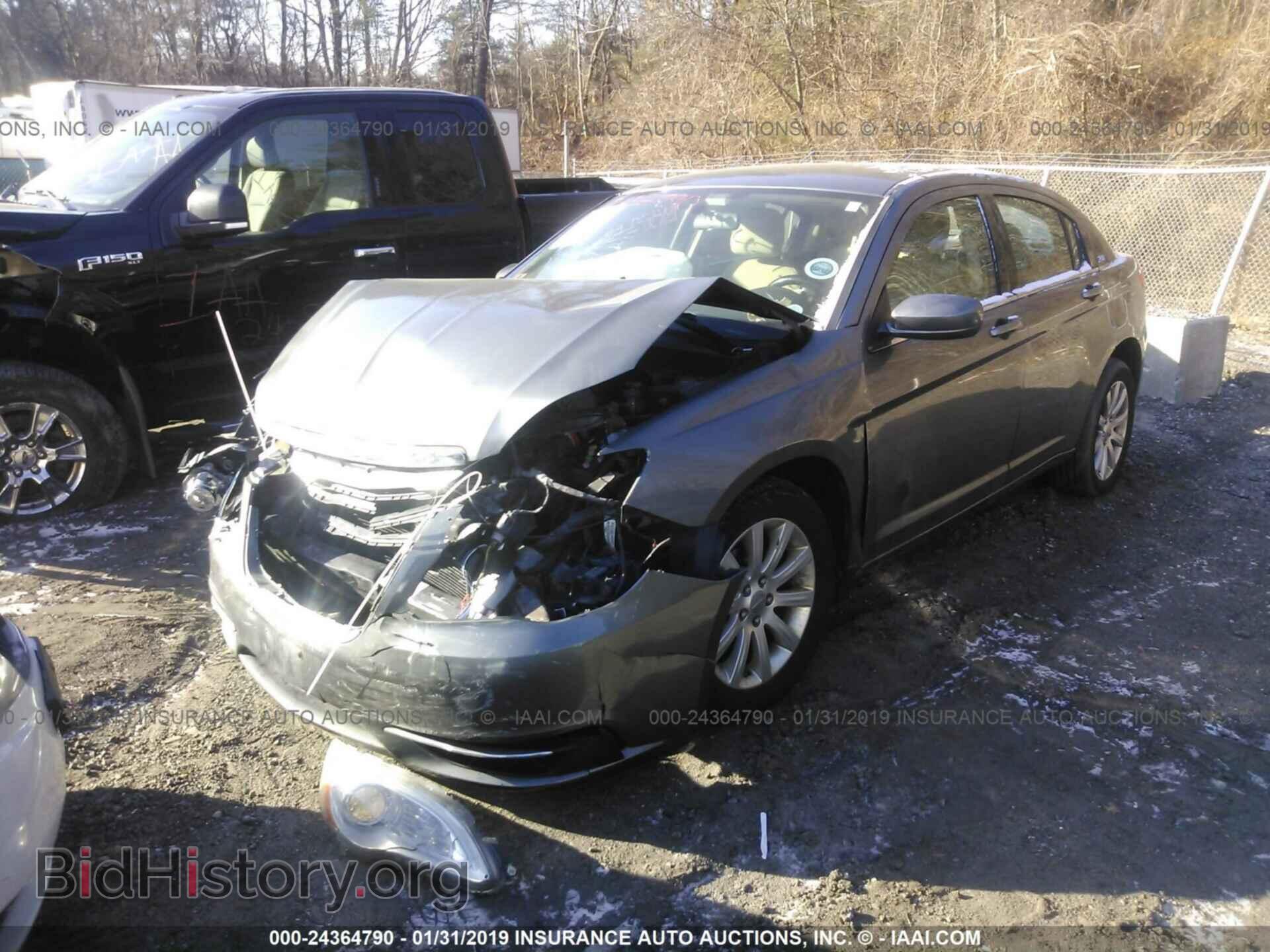 2012 CHRYSLER 200 - VIN: 1C3CCBBB5CN160322 - Photo 2