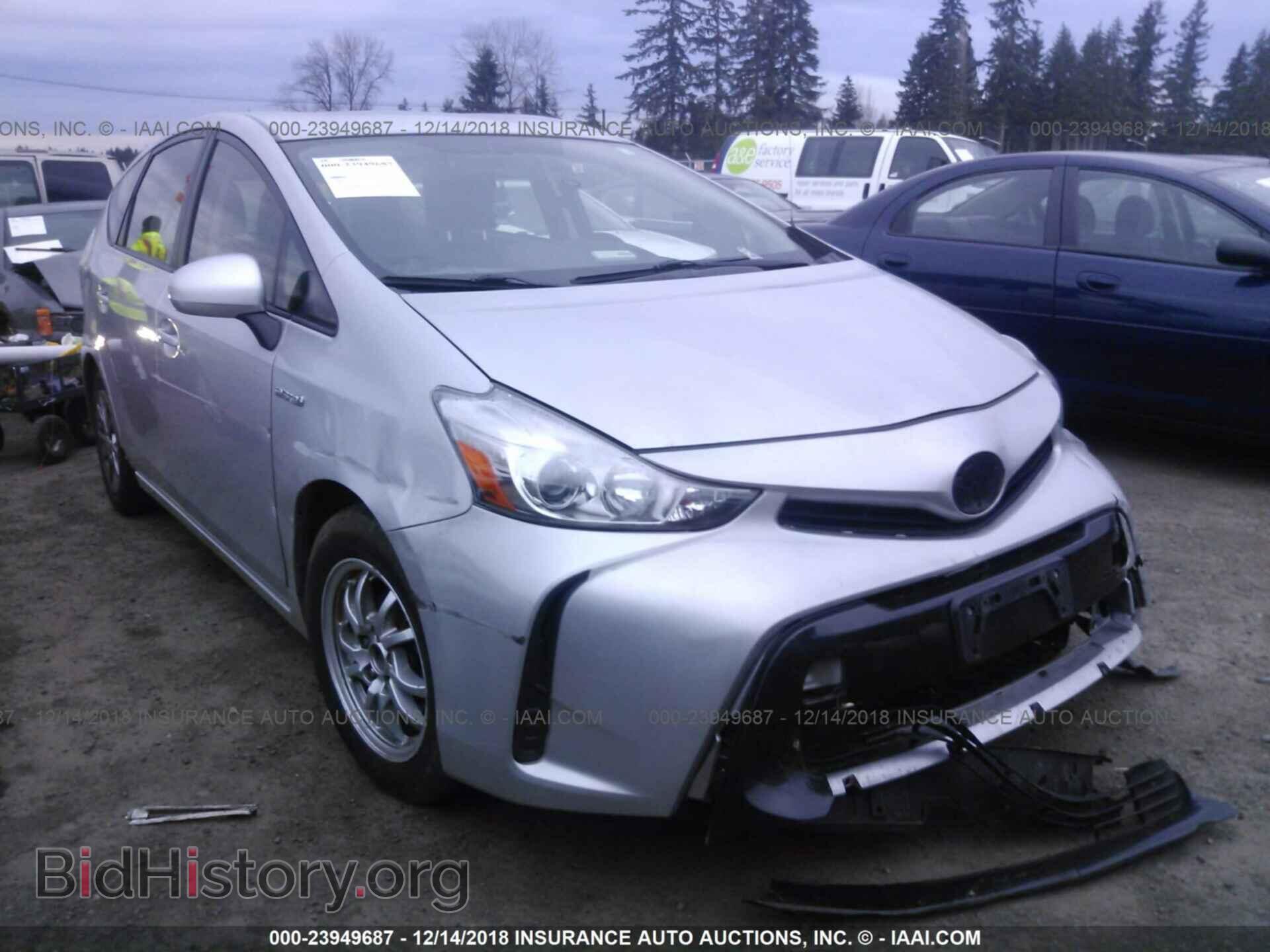Фотография JTDZN3EU2FJ037432 - TOYOTA PRIUS V 2015