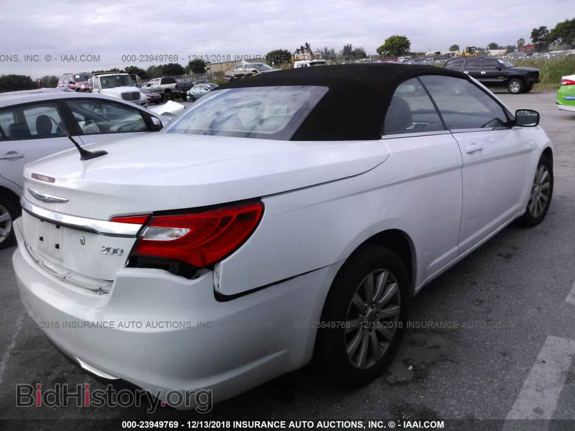 2012 CHRYSLER 200 - VIN: 1C3BCBEG5CN233708 - Фото 4