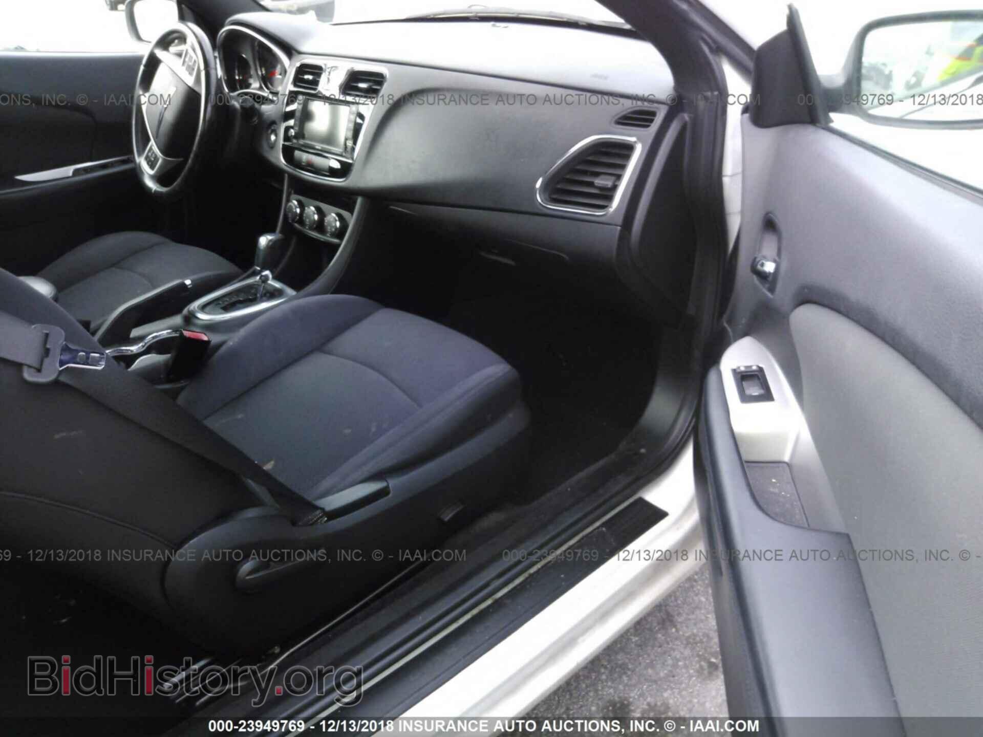 2012 CHRYSLER 200 - VIN: 1C3BCBEG5CN233708 - Фото 5