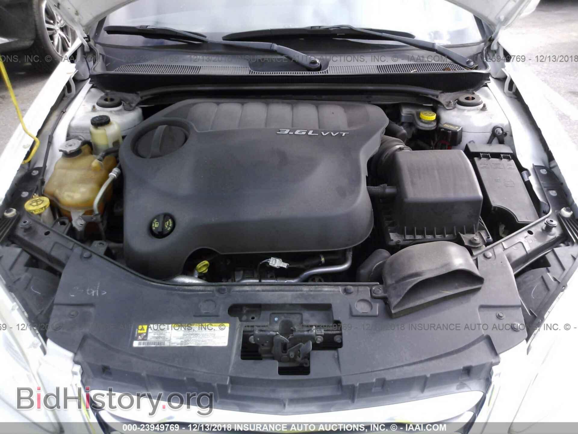 2012 CHRYSLER 200 - VIN: 1C3BCBEG5CN233708 - Фото 10