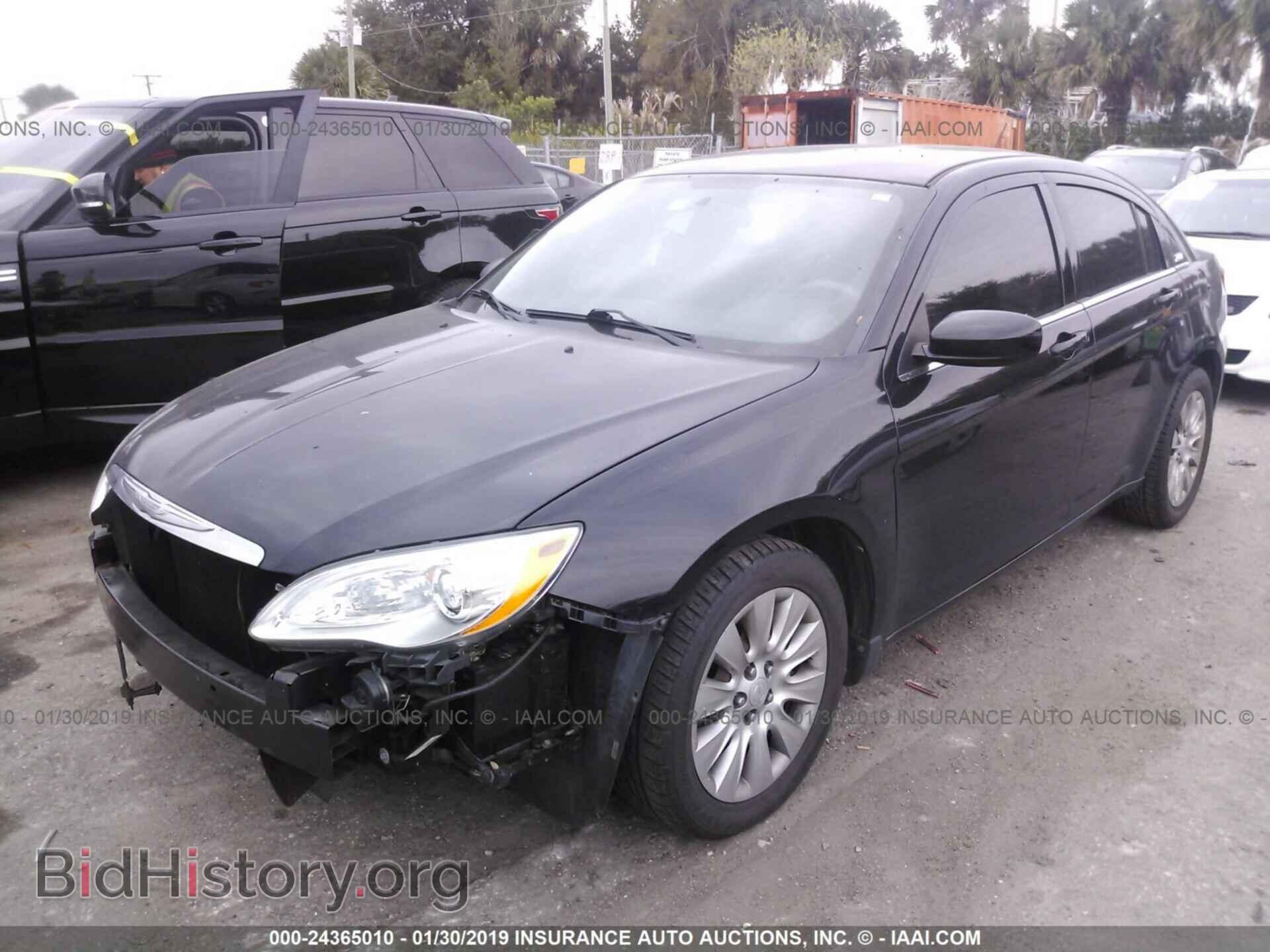 2012 CHRYSLER 200 - VIN: 1C3CCBAB7CN130353 - Фото 2