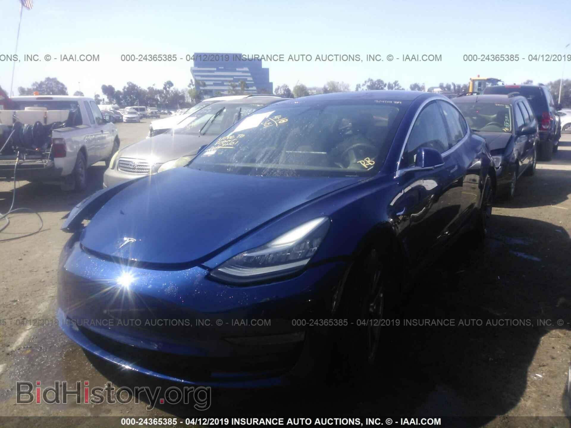 2018 TESLA MODEL 3 - VIN: 5YJ3E1EA7JF045882 - Photo 2