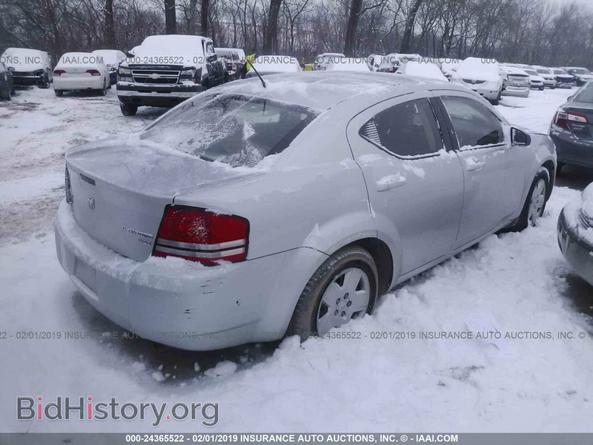 2010 DODGE AVENGER - VIN: 1B3CC4FB4AN105814 - Photo 4