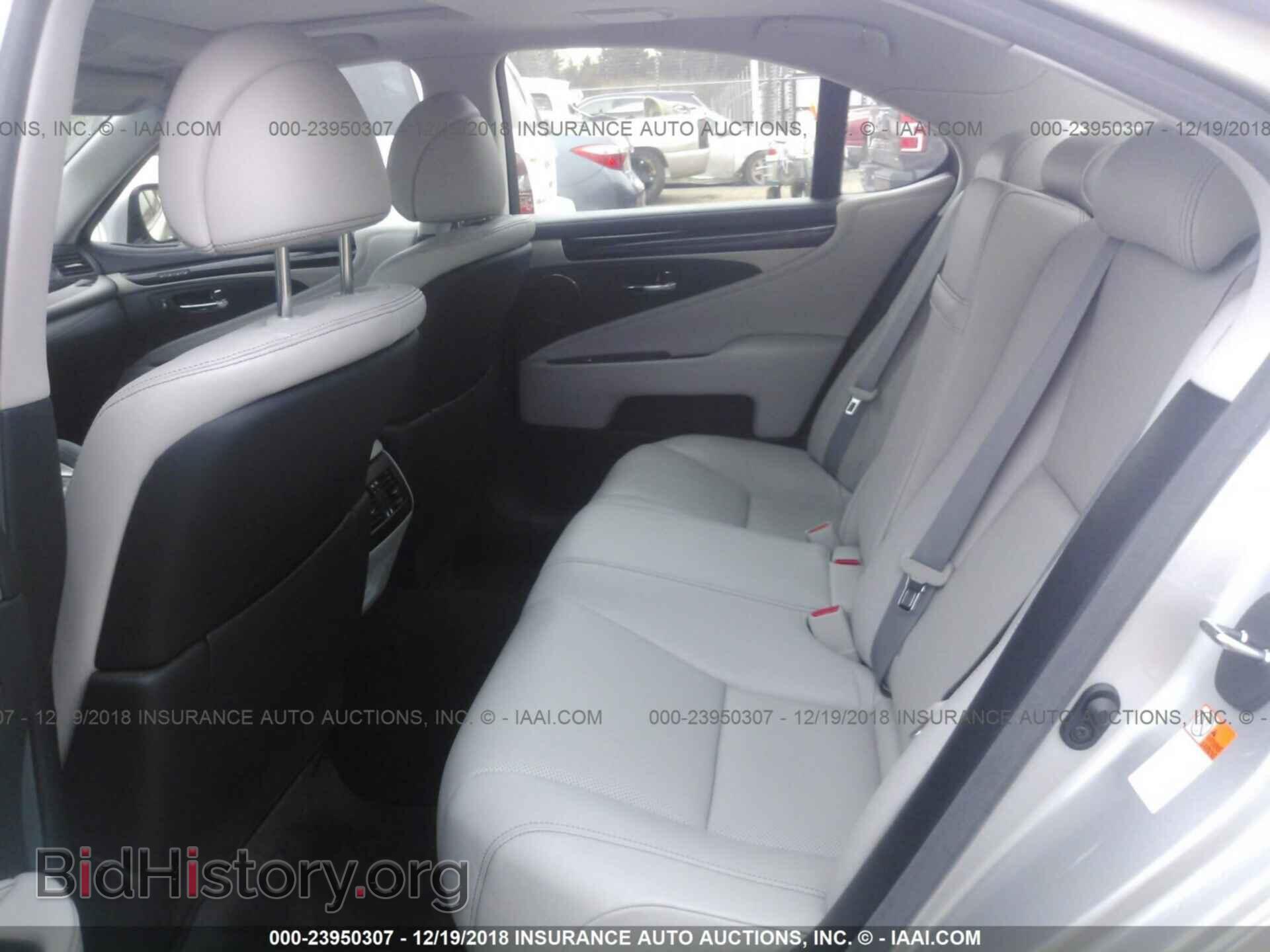 2017 LEXUS LS - VIN: JTHBL5EFXH5146316 - Фото 8