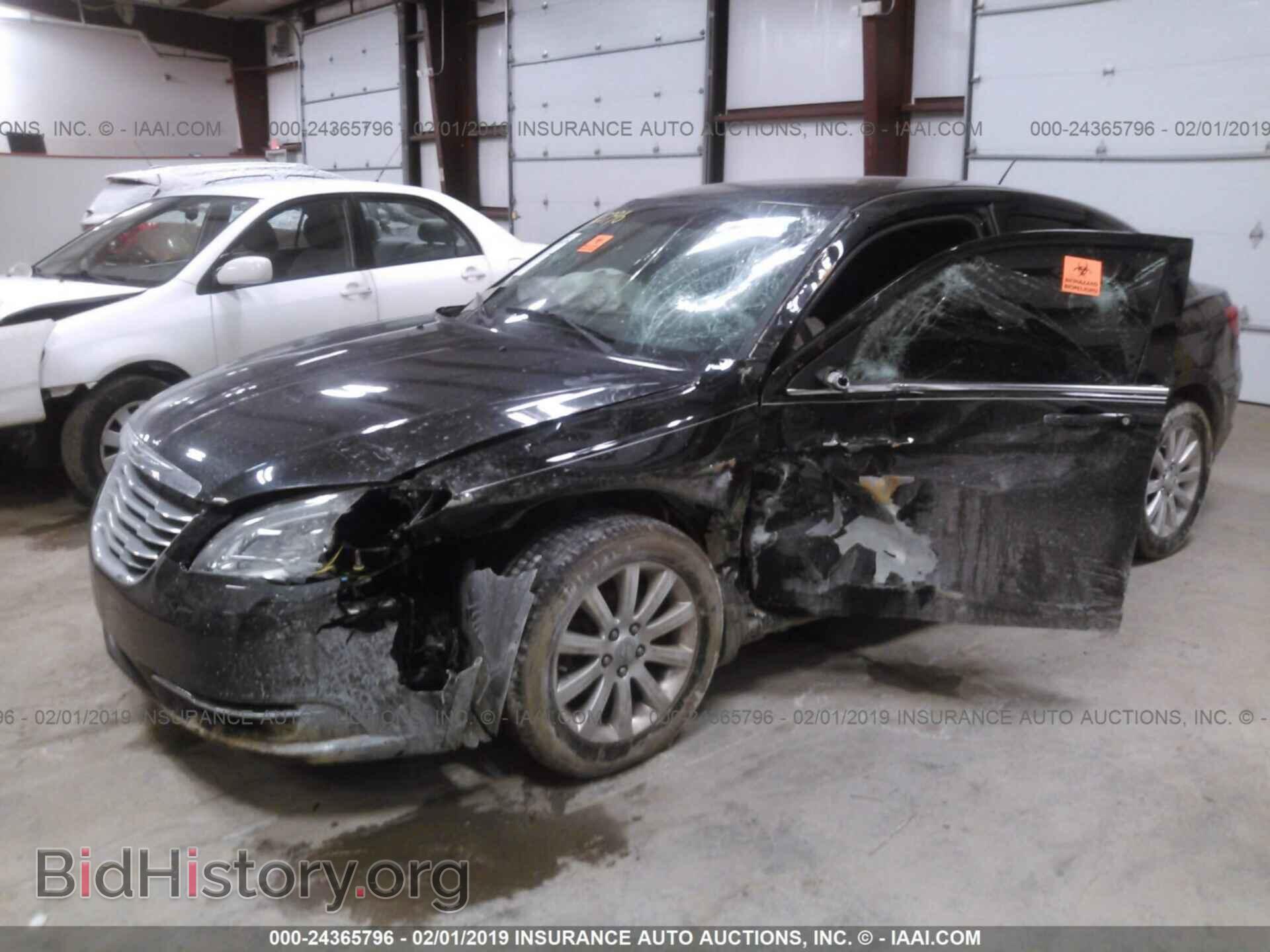 2012 CHRYSLER 200 - VIN: 1C3CCBBB4CN278300 - Фото 2