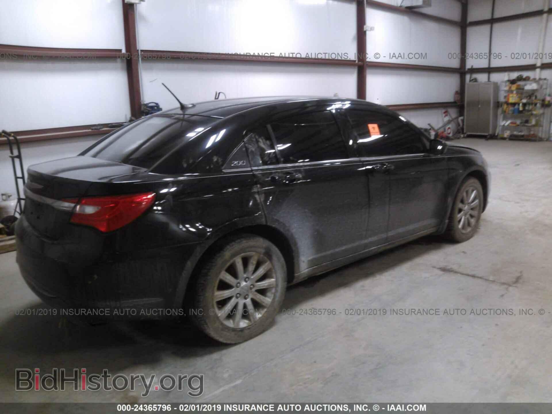 2012 CHRYSLER 200 - VIN: 1C3CCBBB4CN278300 - Фото 4
