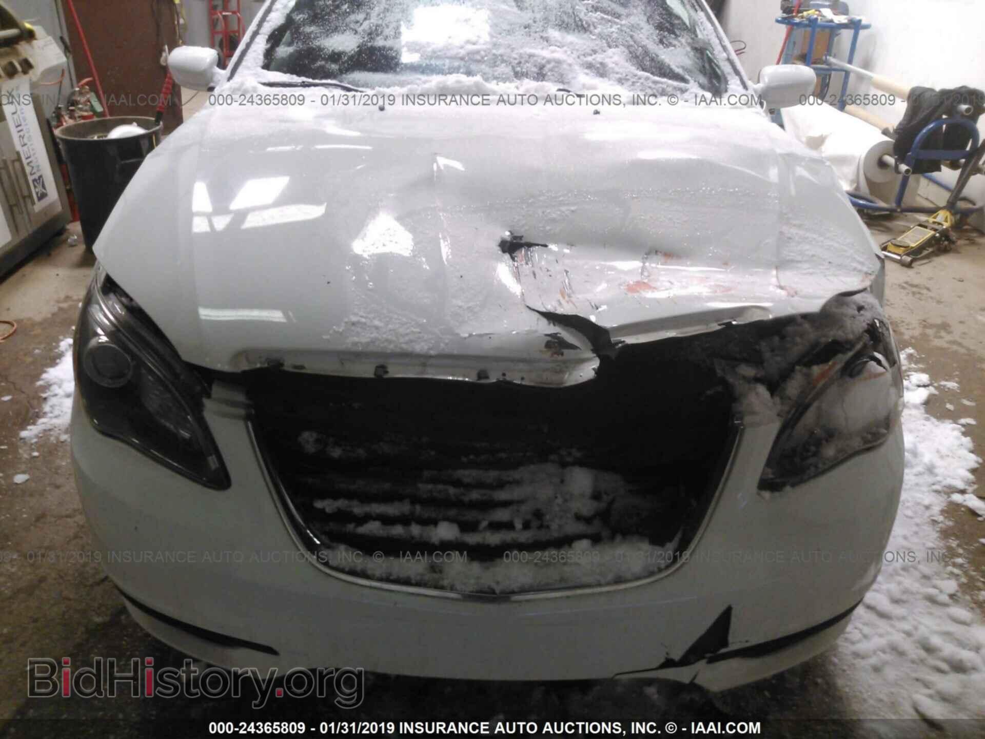 2013 Chrysler 200 - VIN: 1C3CCBCG4DN522846 - Photo 6