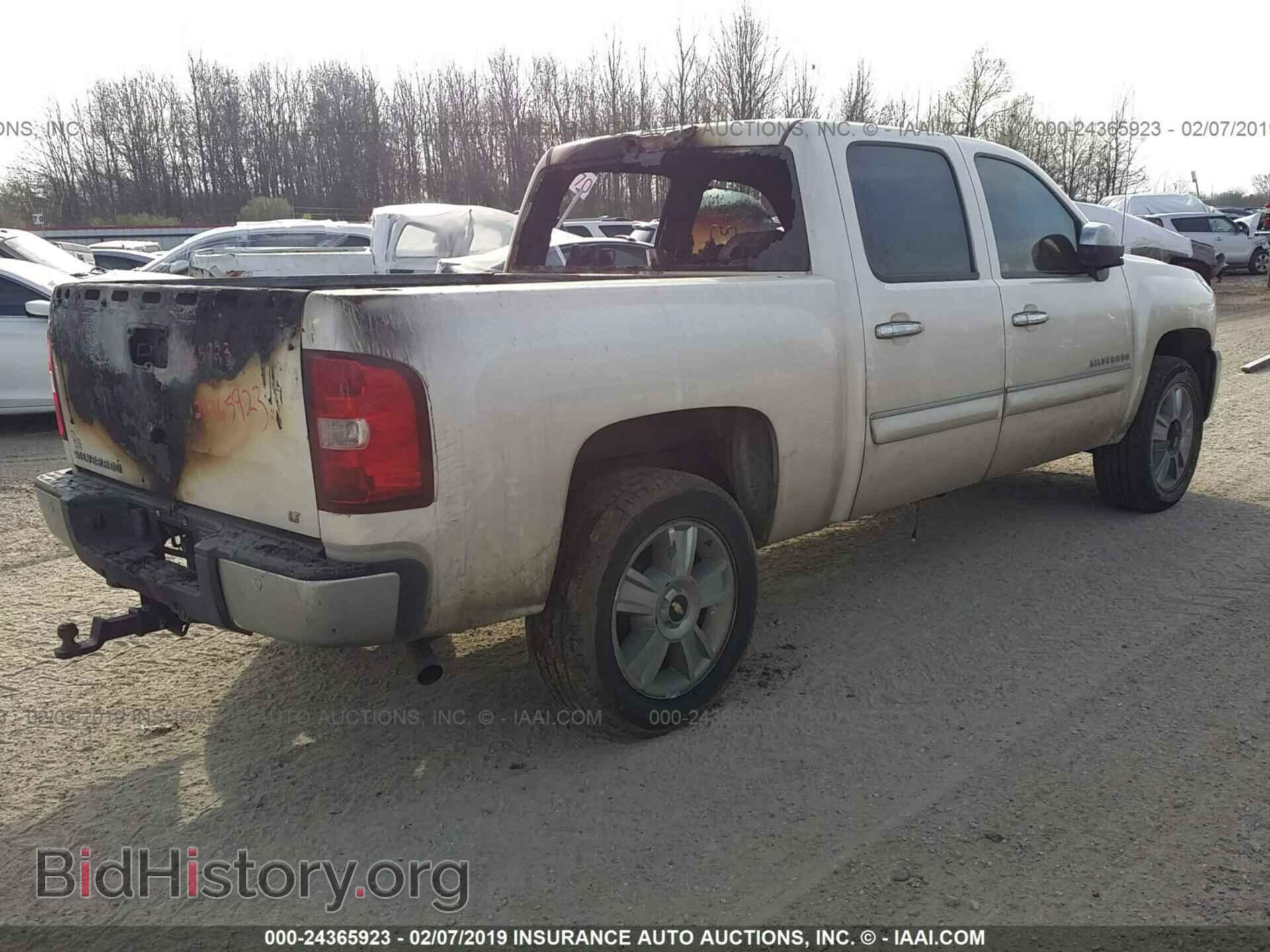 2013 CHEVROLET SILVERADO - VIN: 3GCPCSE03DG370130 - Фото 4
