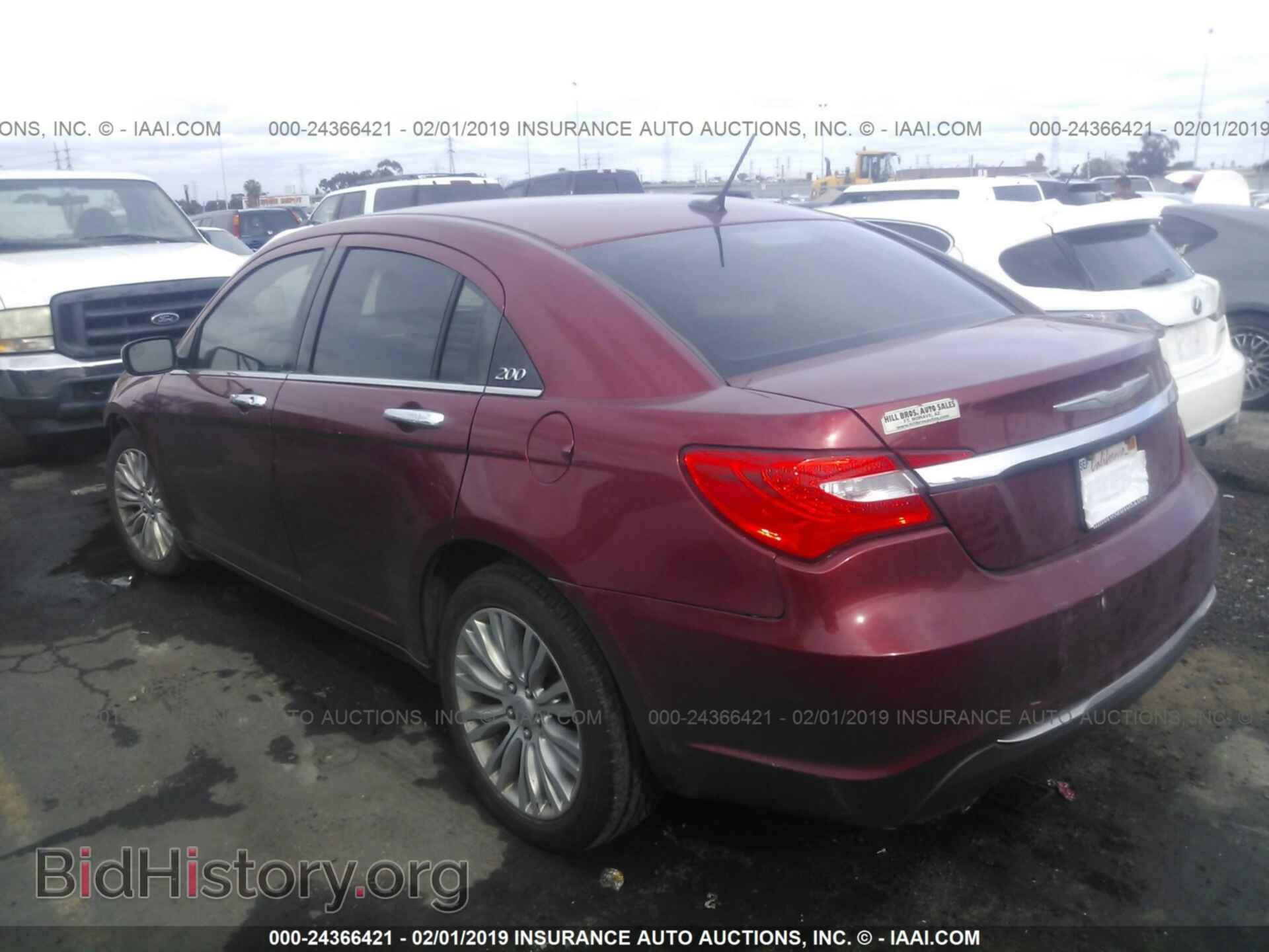 2012 CHRYSLER 200 - VIN: 1C3CCBCG5CN107131 - Фото 3
