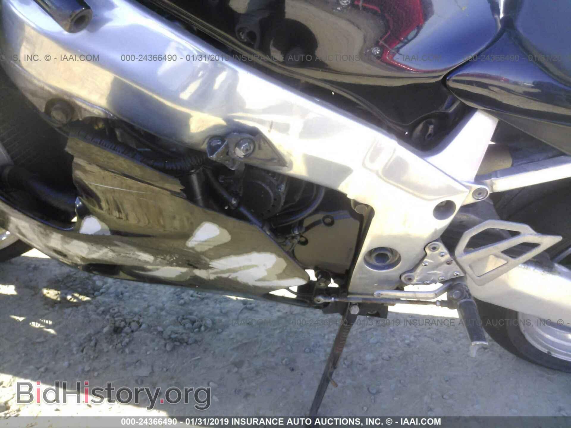 2005 SATURN VUE - VIN: 5GZCZ63445S806387 - Photo 9
