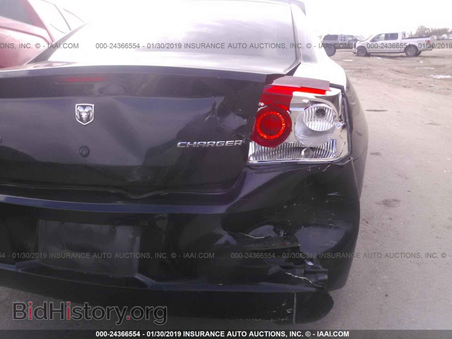 2010 DODGE CHARGER - VIN: 2B3CA4CD5AH223682 - Фото 6