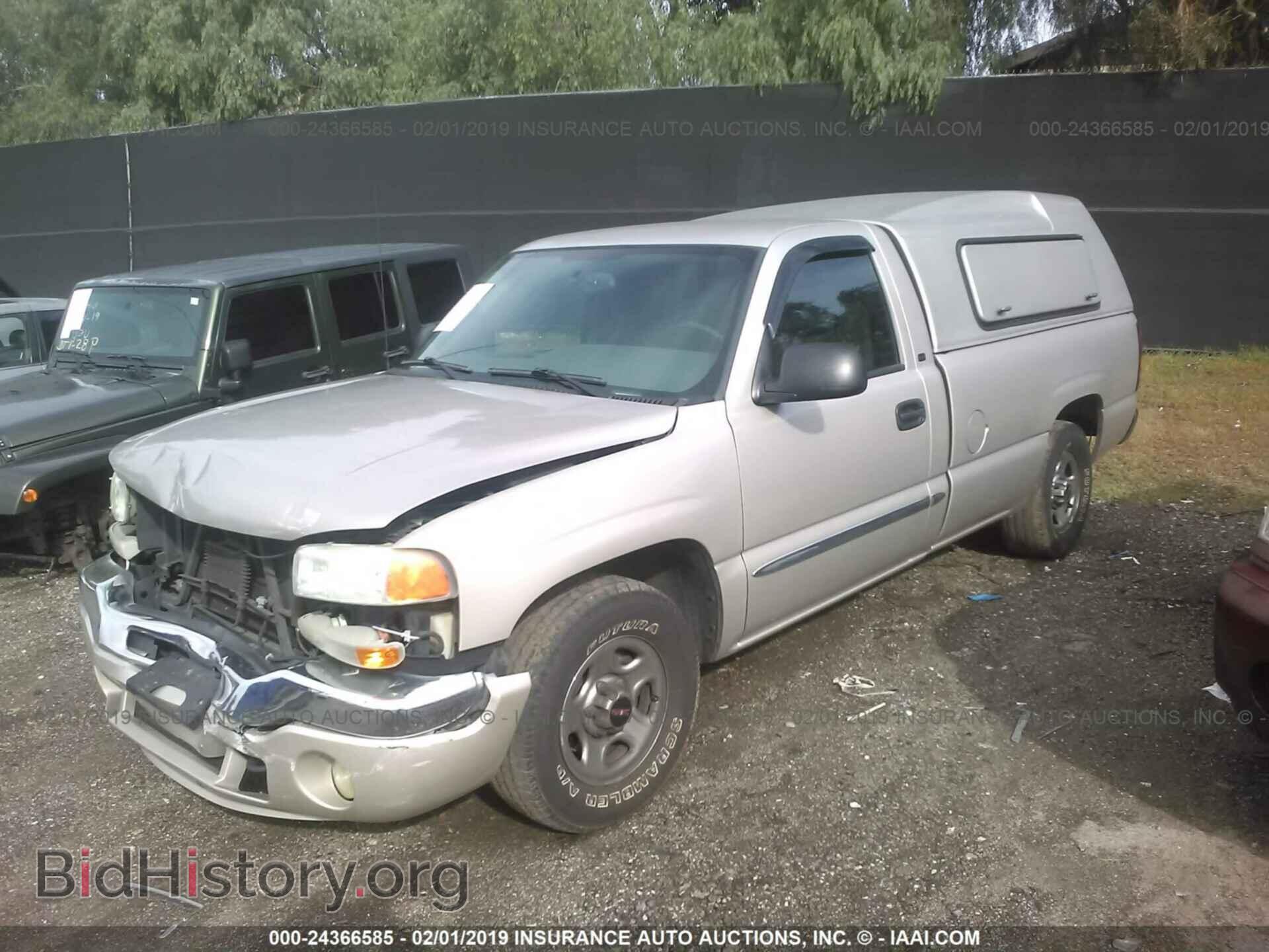 2004 GMC NEW SIERRA - VIN: 1GTEC14T74E158366 - Photo 2