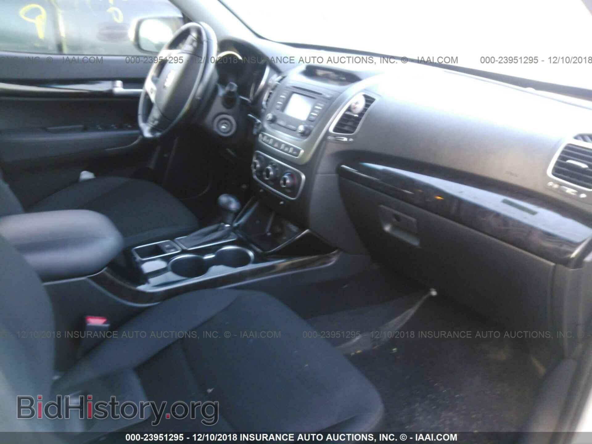 2011 CHRYSLER 200 - VIN: 1C3BC2FB8BN598143 - Photo 5