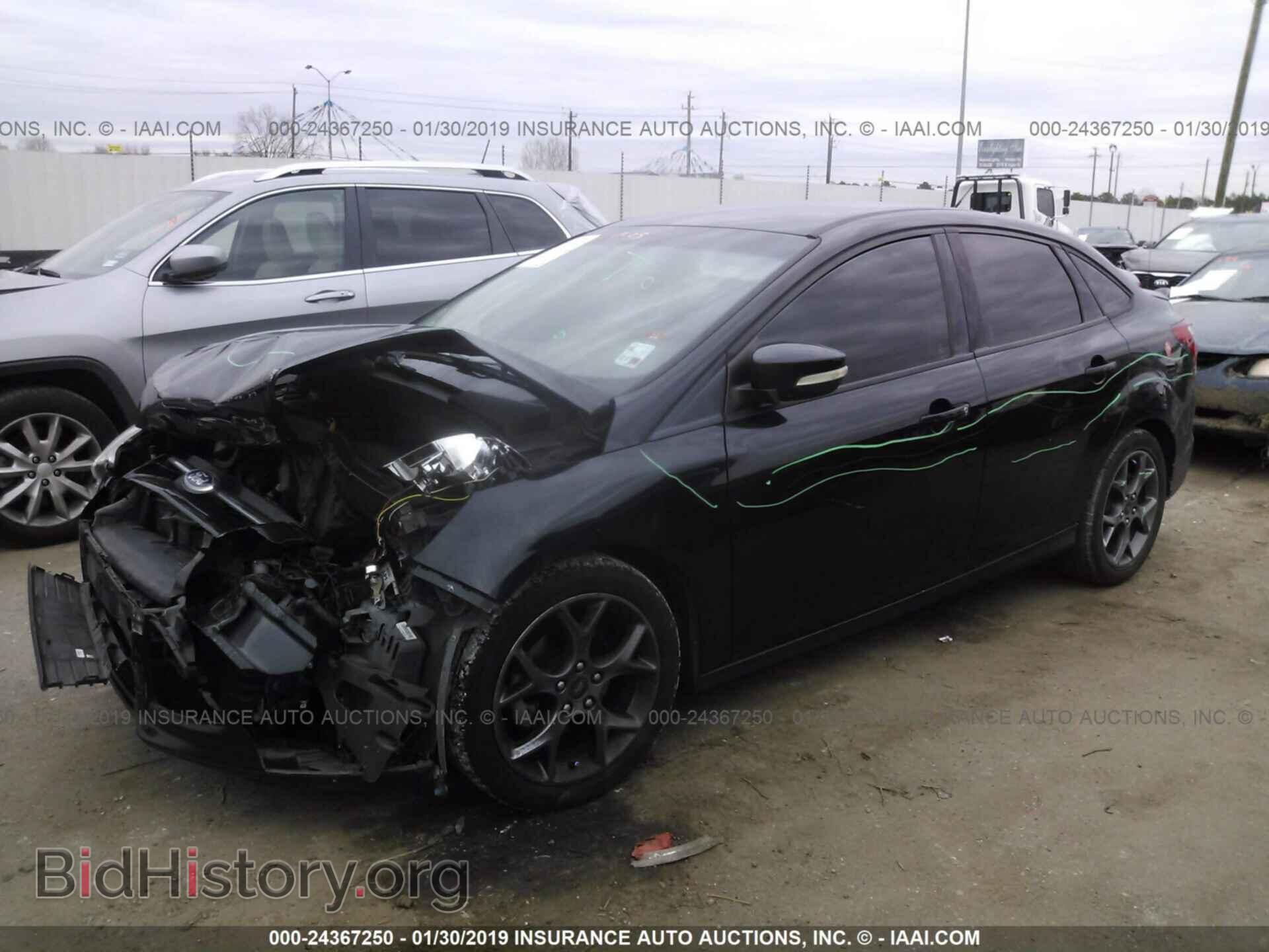 2013 FORD FOCUS - VIN: 1FADP3F28DL297312 - Photo 2