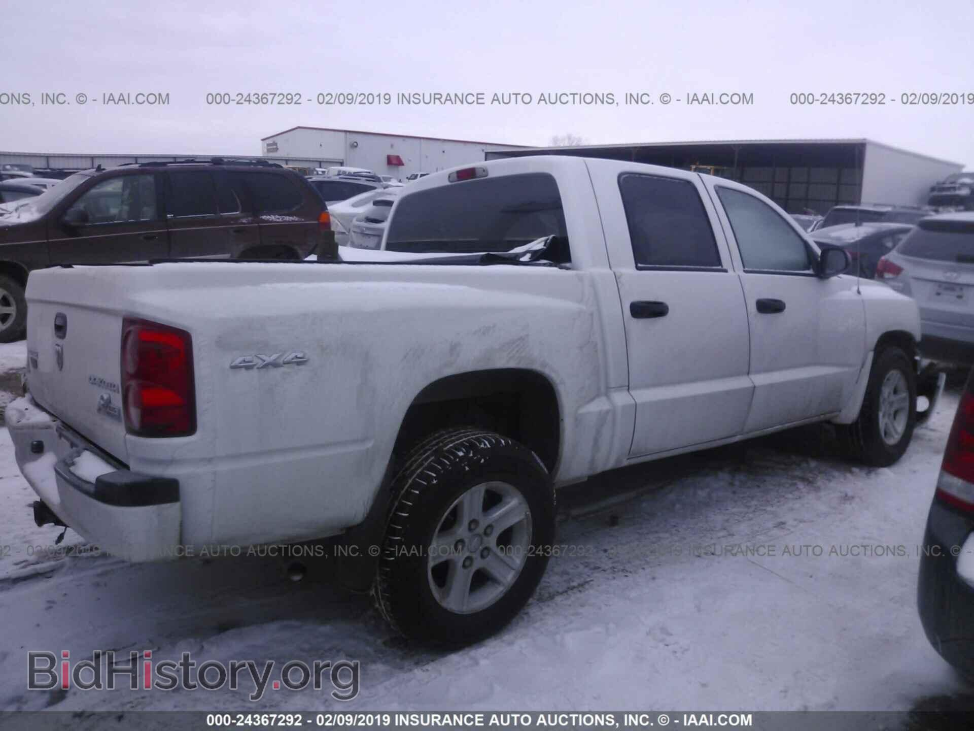 2011 DODGE DAKOTA - VIN: 1D7RW3GK2BS620764 - Фото 4