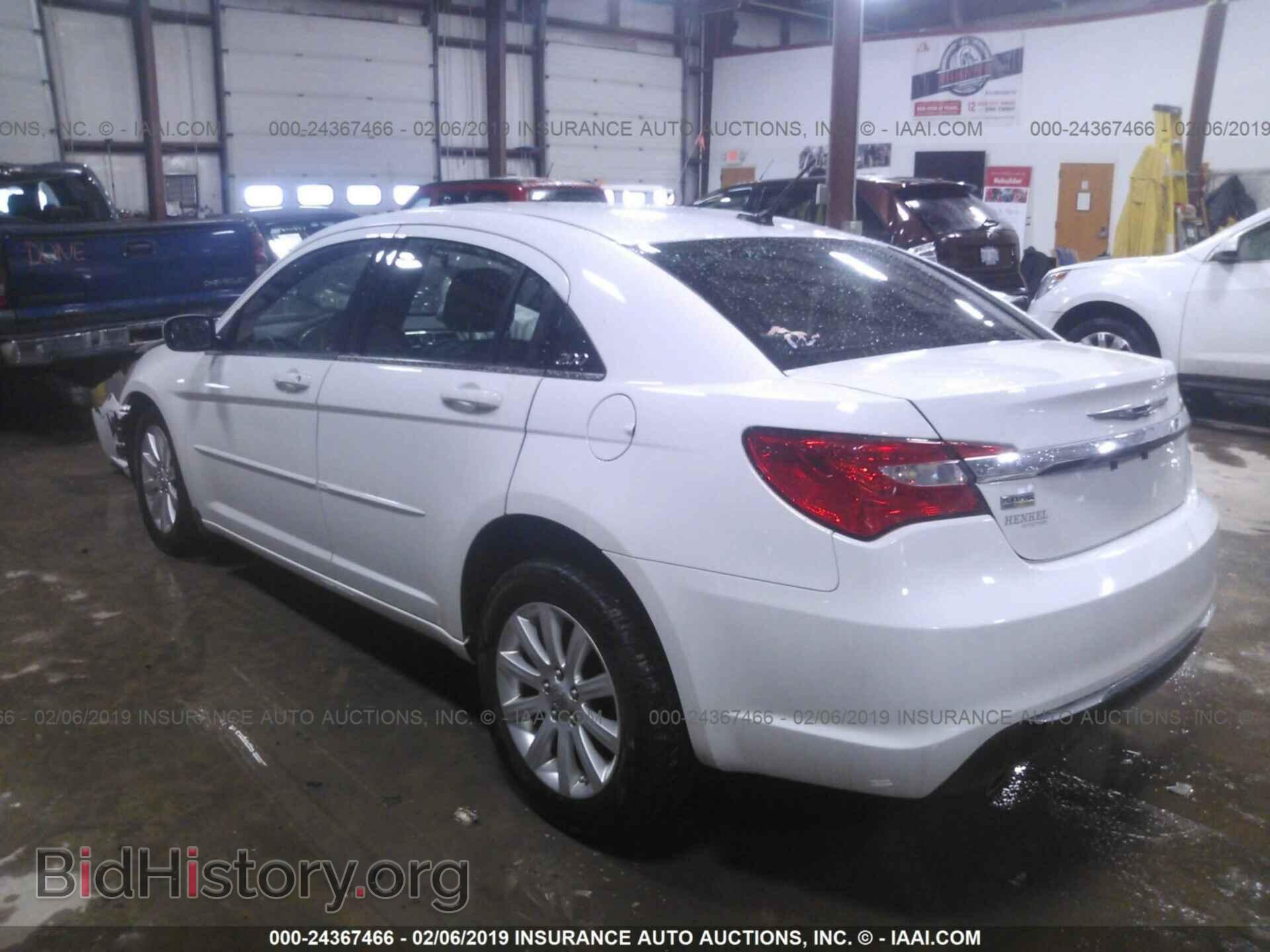 2013 CHRYSLER 200 - VIN: 1C3CCBBG7DN659670 - Photo 3
