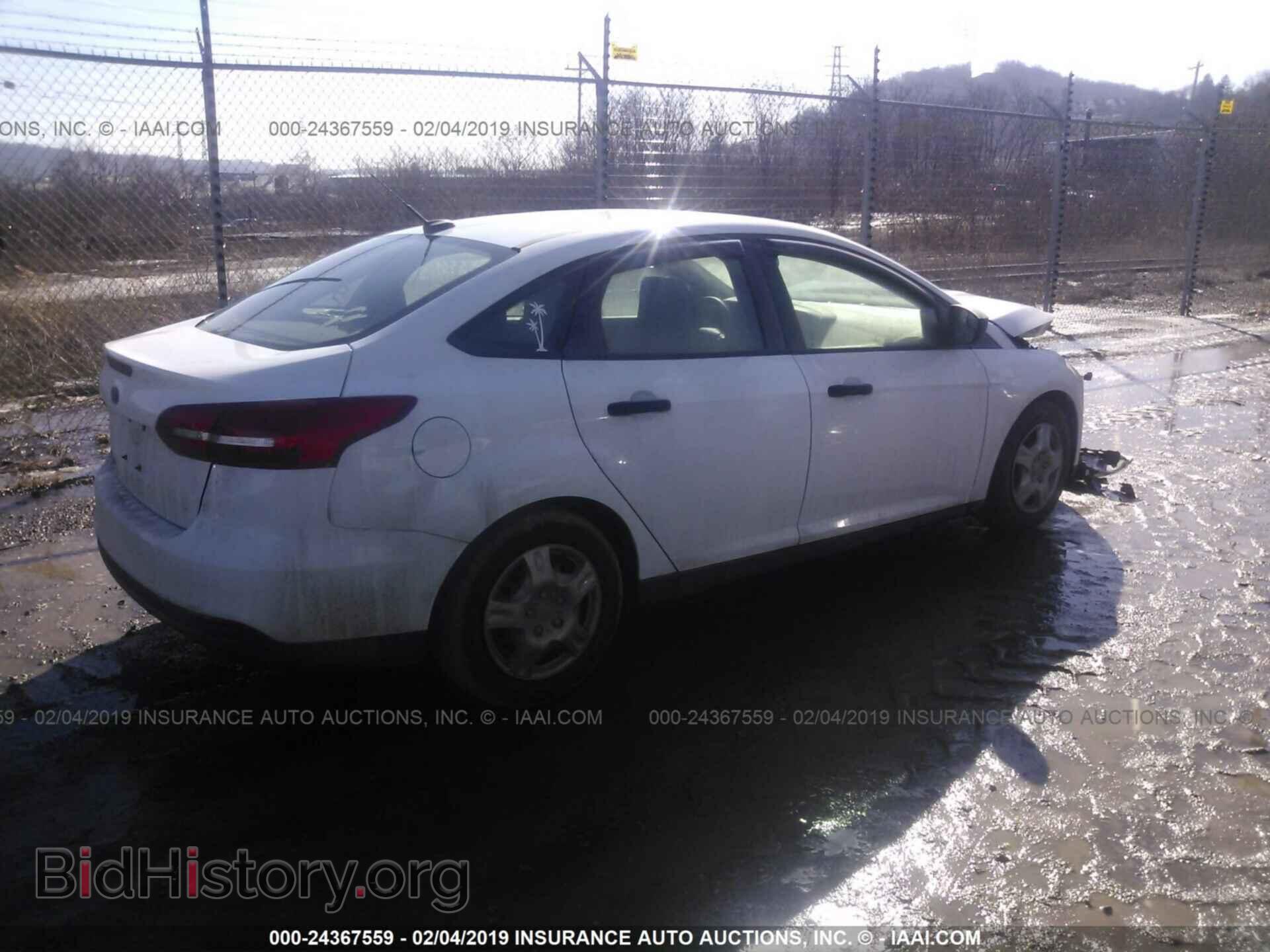 2016 FORD FOCUS - VIN: 1FADP3E27GL386441 - Photo 4