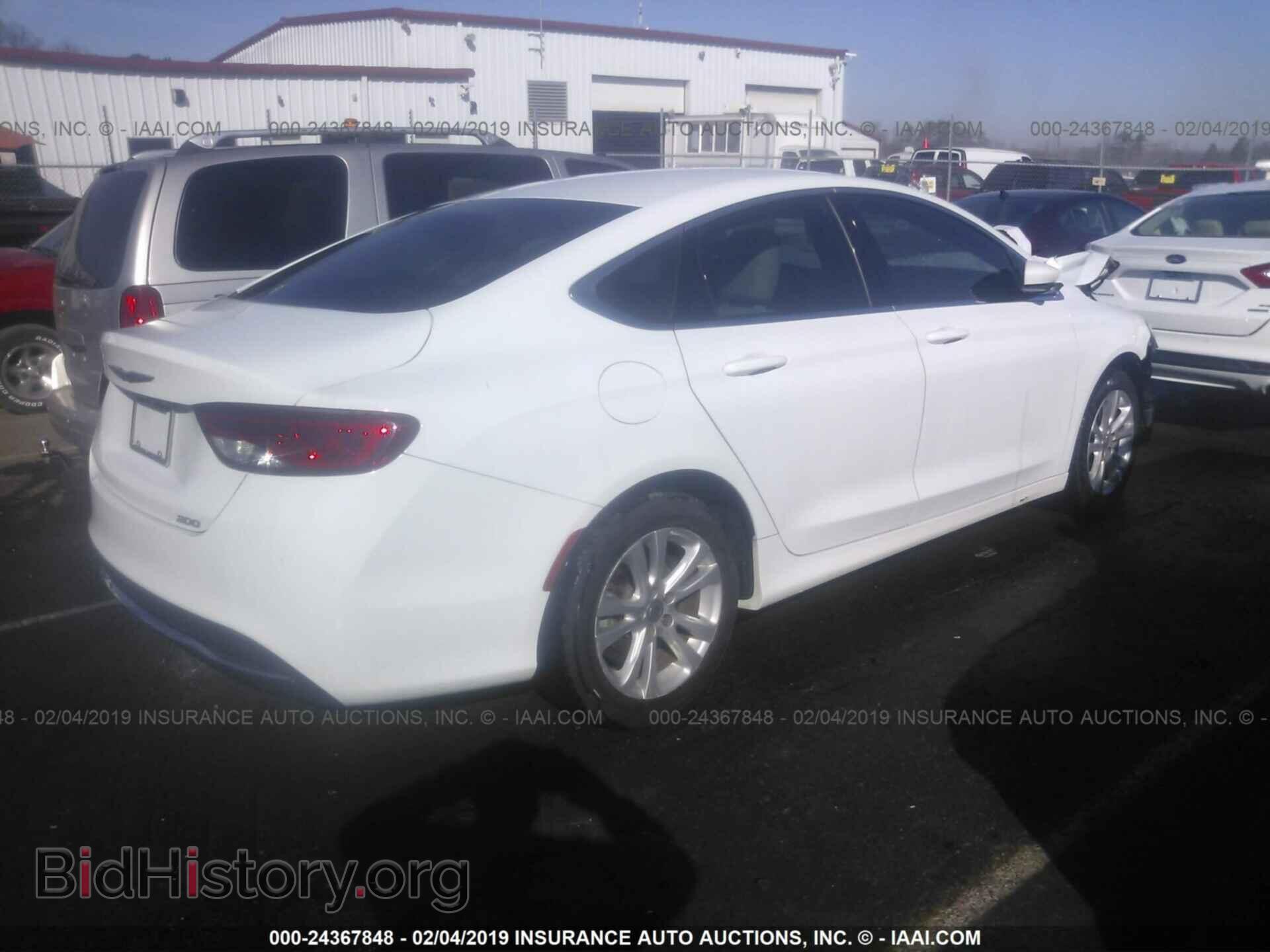 2015 CHRYSLER 200 - VIN: 1C3CCCAB1FN715276 - Фото 4