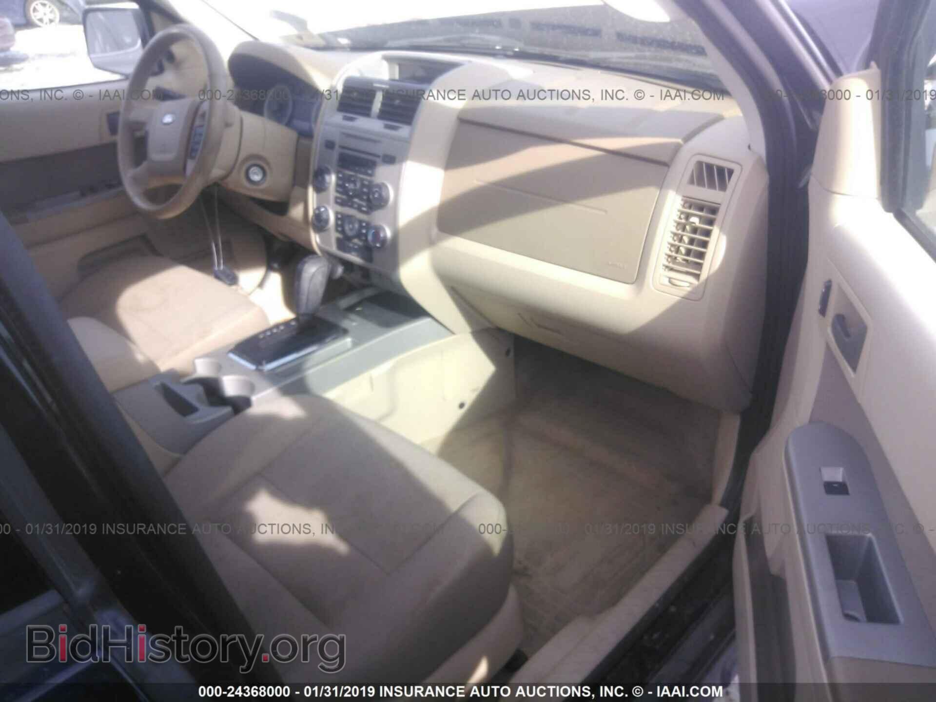 2009 FORD ESCAPE - VIN: 1FMCU93G09KB70600 - Фото 5