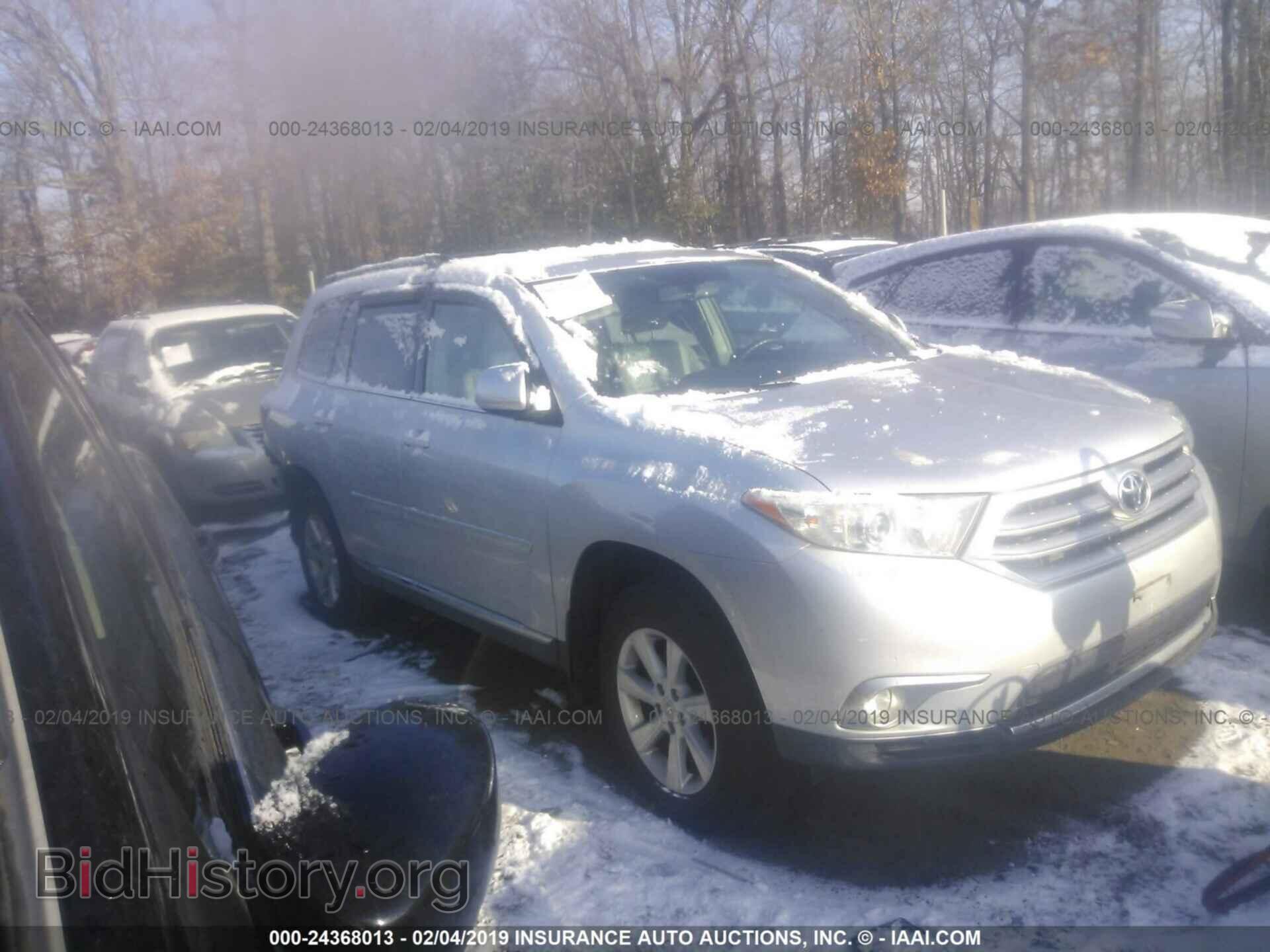 Фотография 5TDBK3EH6BS068855 - TOYOTA HIGHLANDER 2011