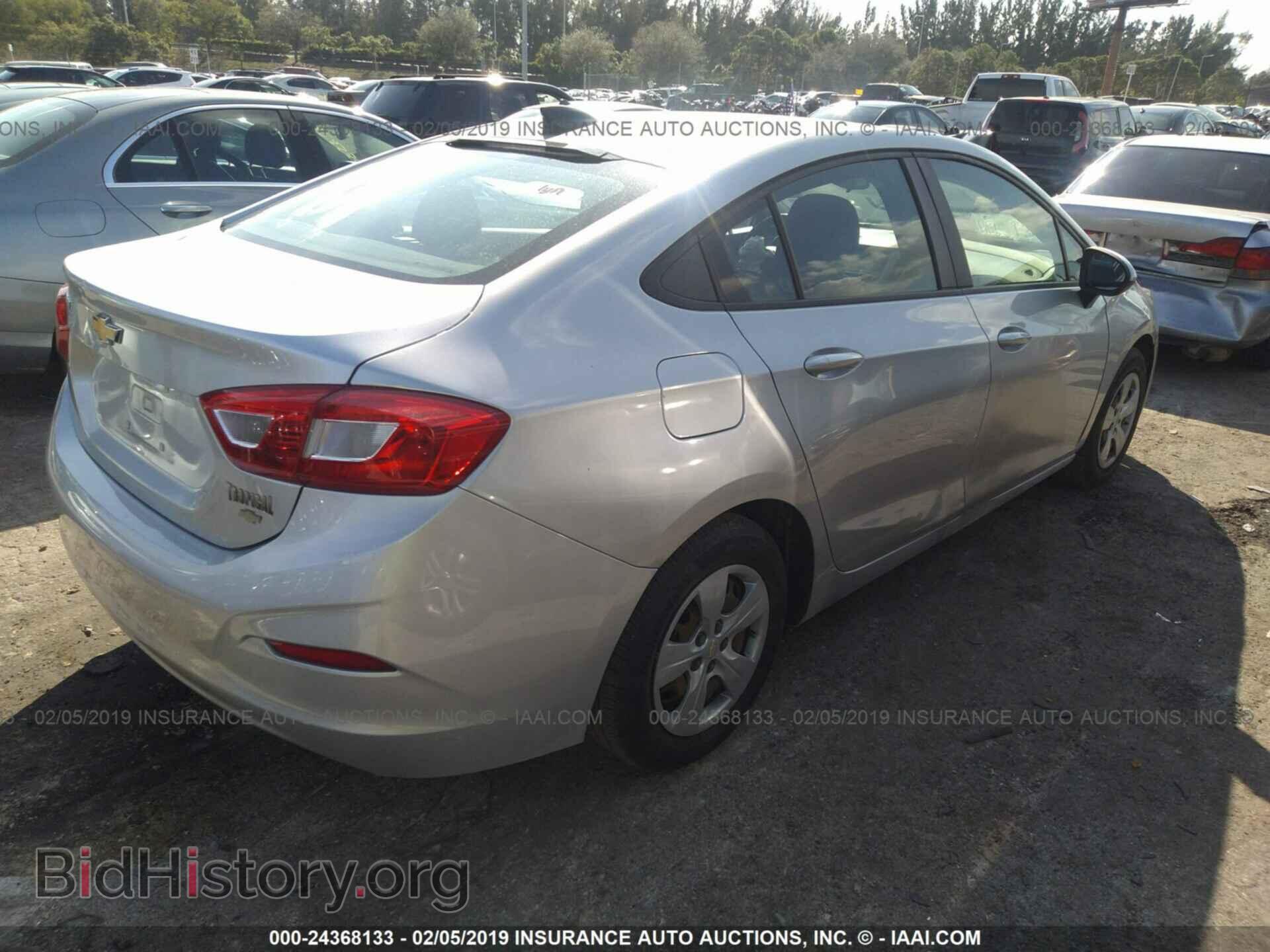 2010 KIA OPTIMA - VIN: KNAGG4A83A5379308 - Фото 4