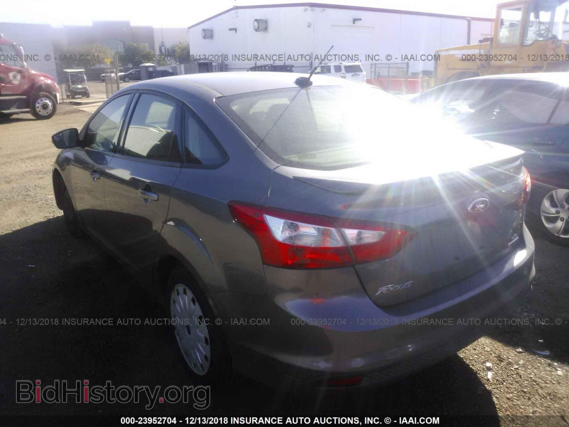 2013 FORD FOCUS - VIN: 1FADP3F26DL107975 - Фото 3