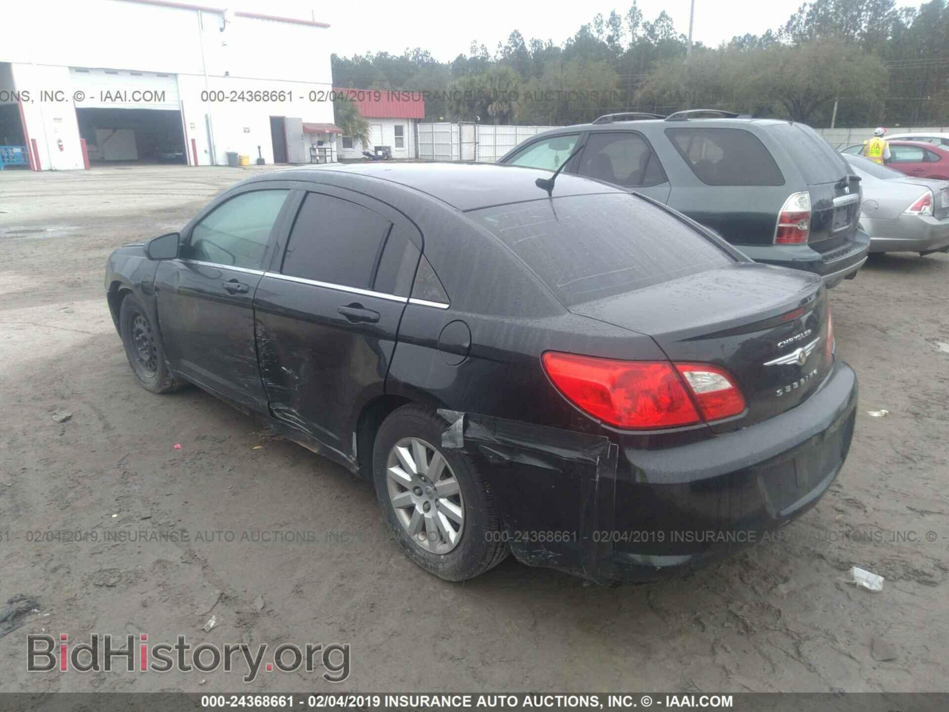 2010 CHRYSLER SEBRING - VIN: 1C3CC4FB0AN119471 - Фото 3