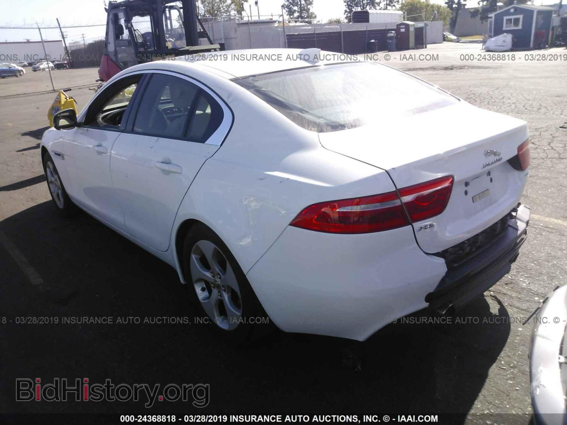 2017 JAGUAR XE - VIN: SAJAR4BG3HA965101 - Фото 3