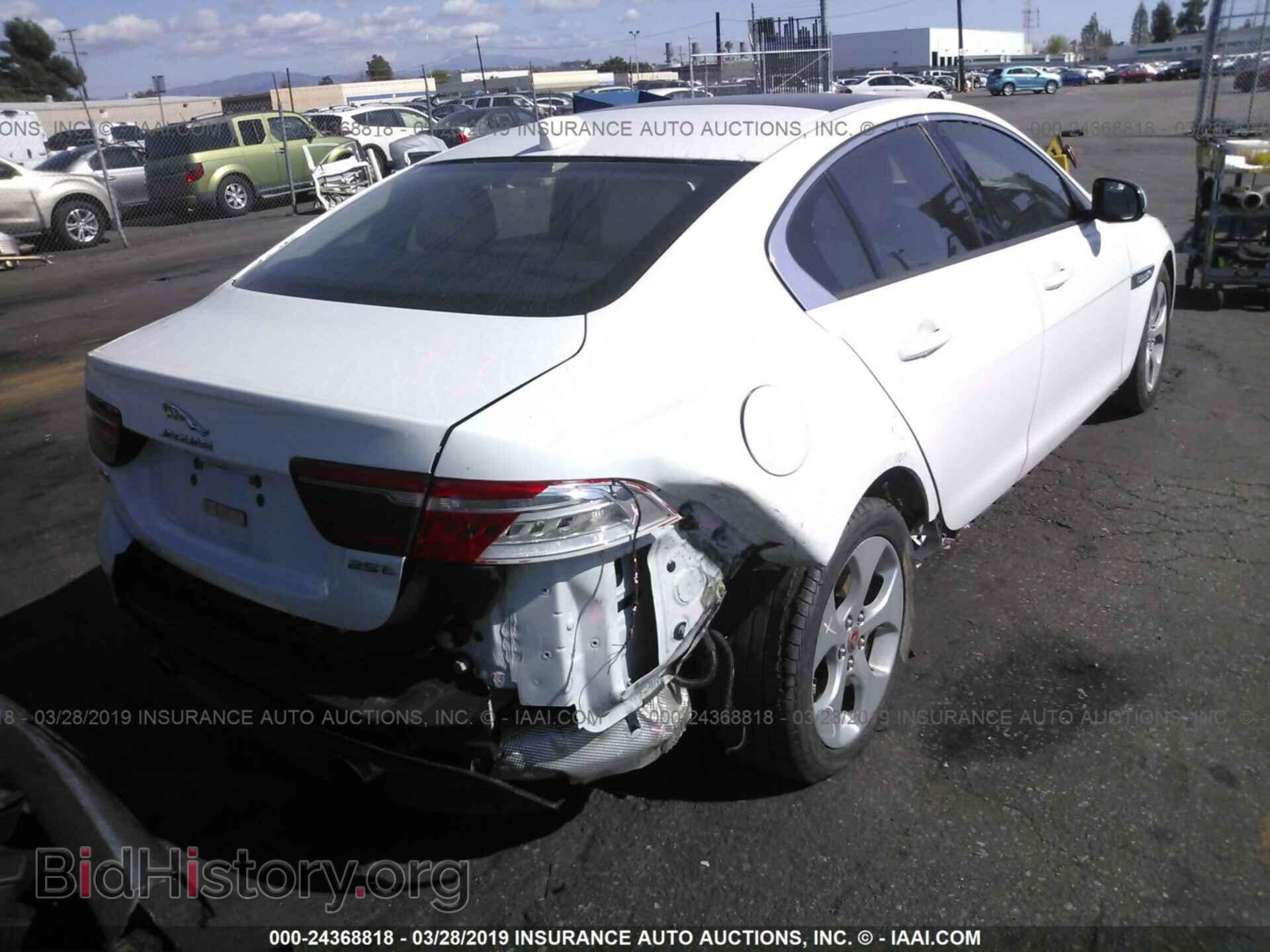2017 JAGUAR XE - VIN: SAJAR4BG3HA965101 - Фото 4