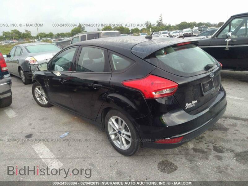 2016 Ford FOCUS (VIN 1FADP3K28GL270217) — photo 3 of 10