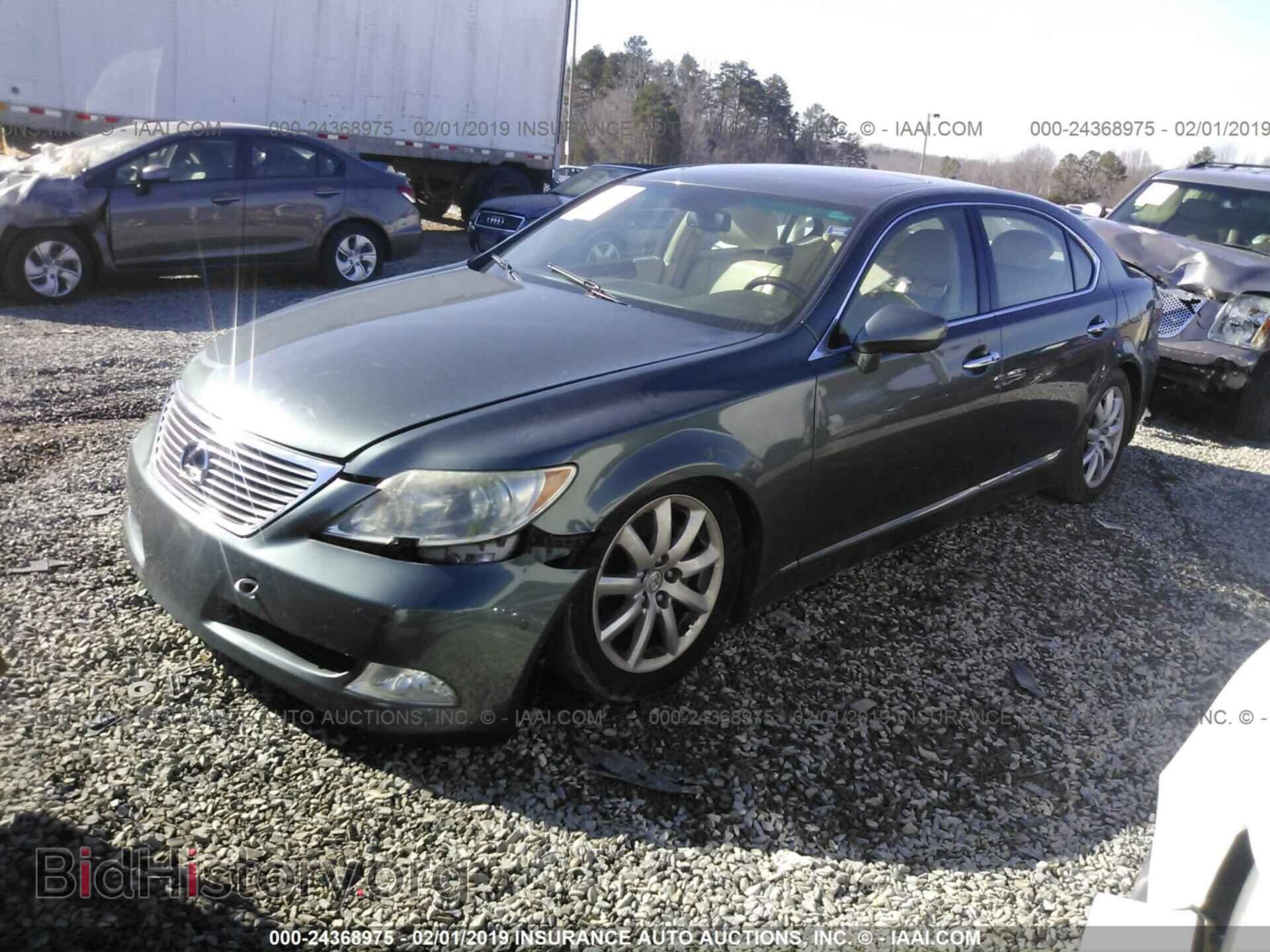 2007 LEXUS LS - VIN: JTHGL46F275016205 - Фото 2