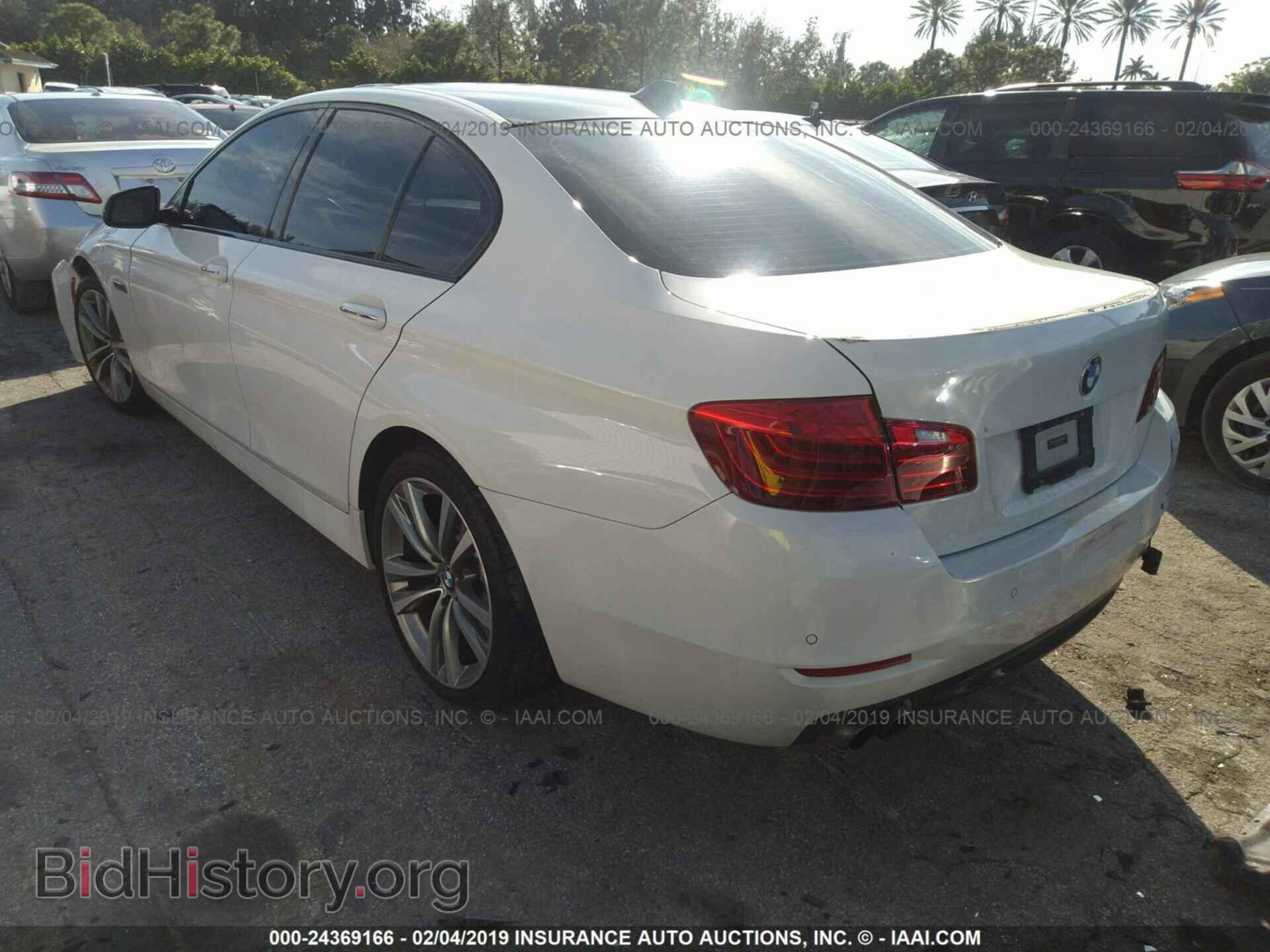 2016 BMW 528 - VIN: WBA5A5C53GG354424 - Фото 3