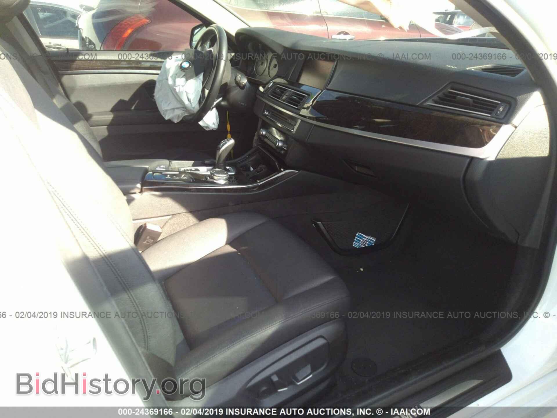 2016 BMW 528 - VIN: WBA5A5C53GG354424 - Фото 5