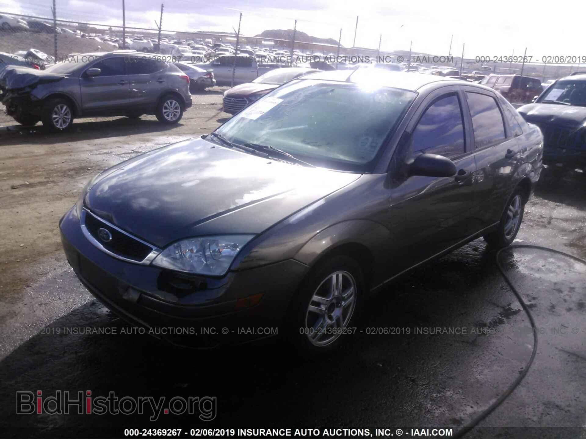 2005 FORD FOCUS - VIN: 1FAFP34NX5W183494 - Фото 2