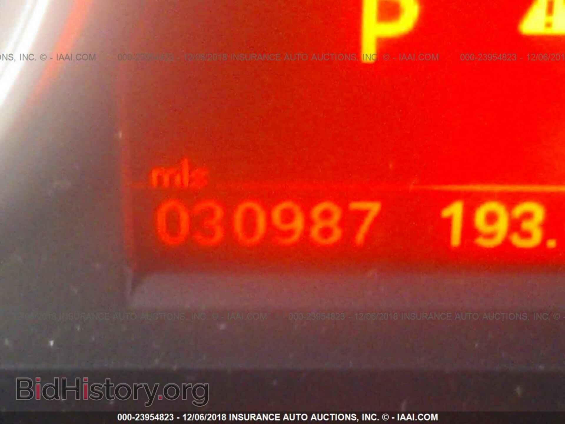 2015 BMW X1 - VIN: WBAVM1C53FVW58721 - Фото 7