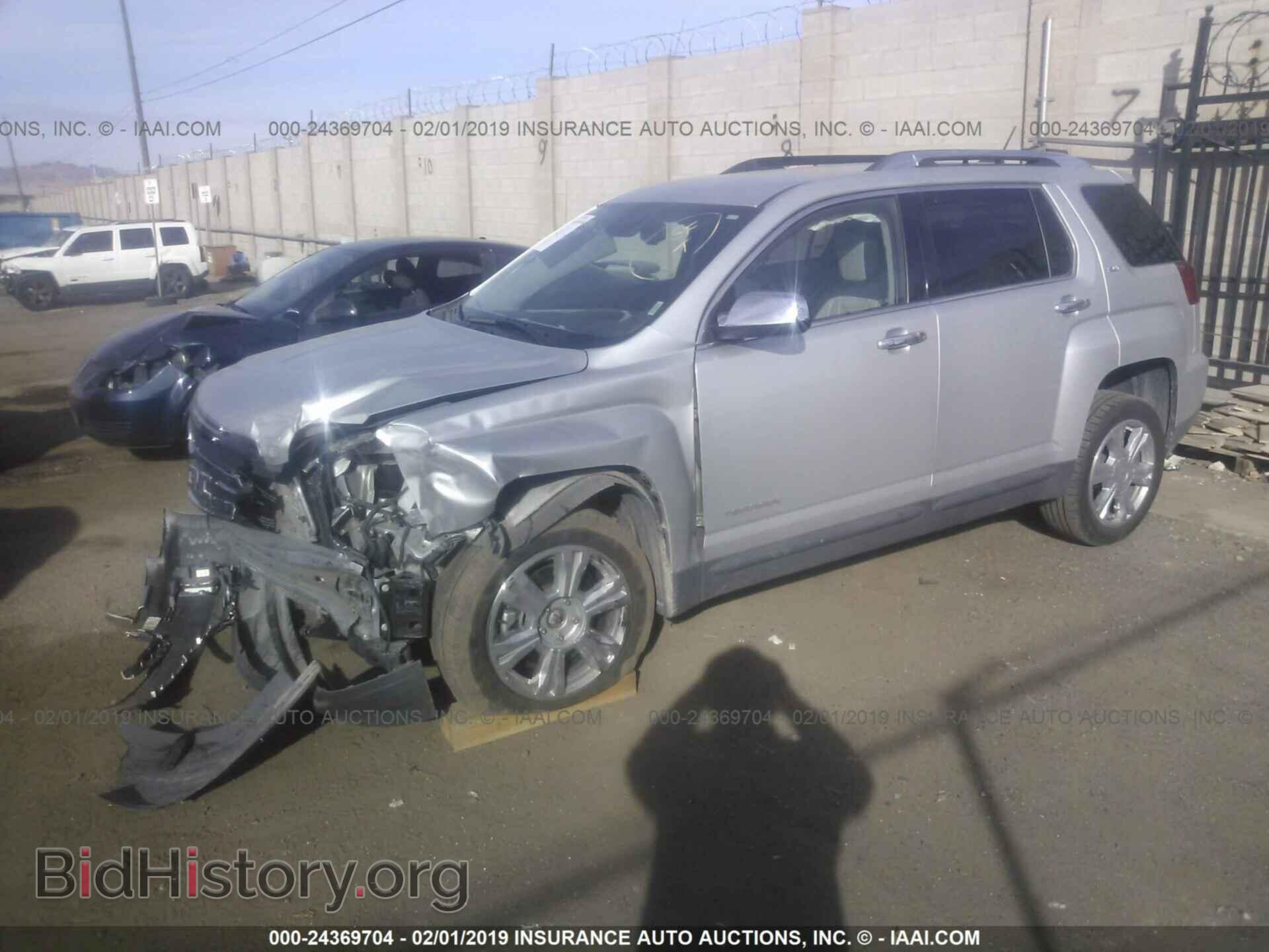 2017 GMC TERRAIN - VIN: 2GKFLUEK3H6111197 - Photo 2