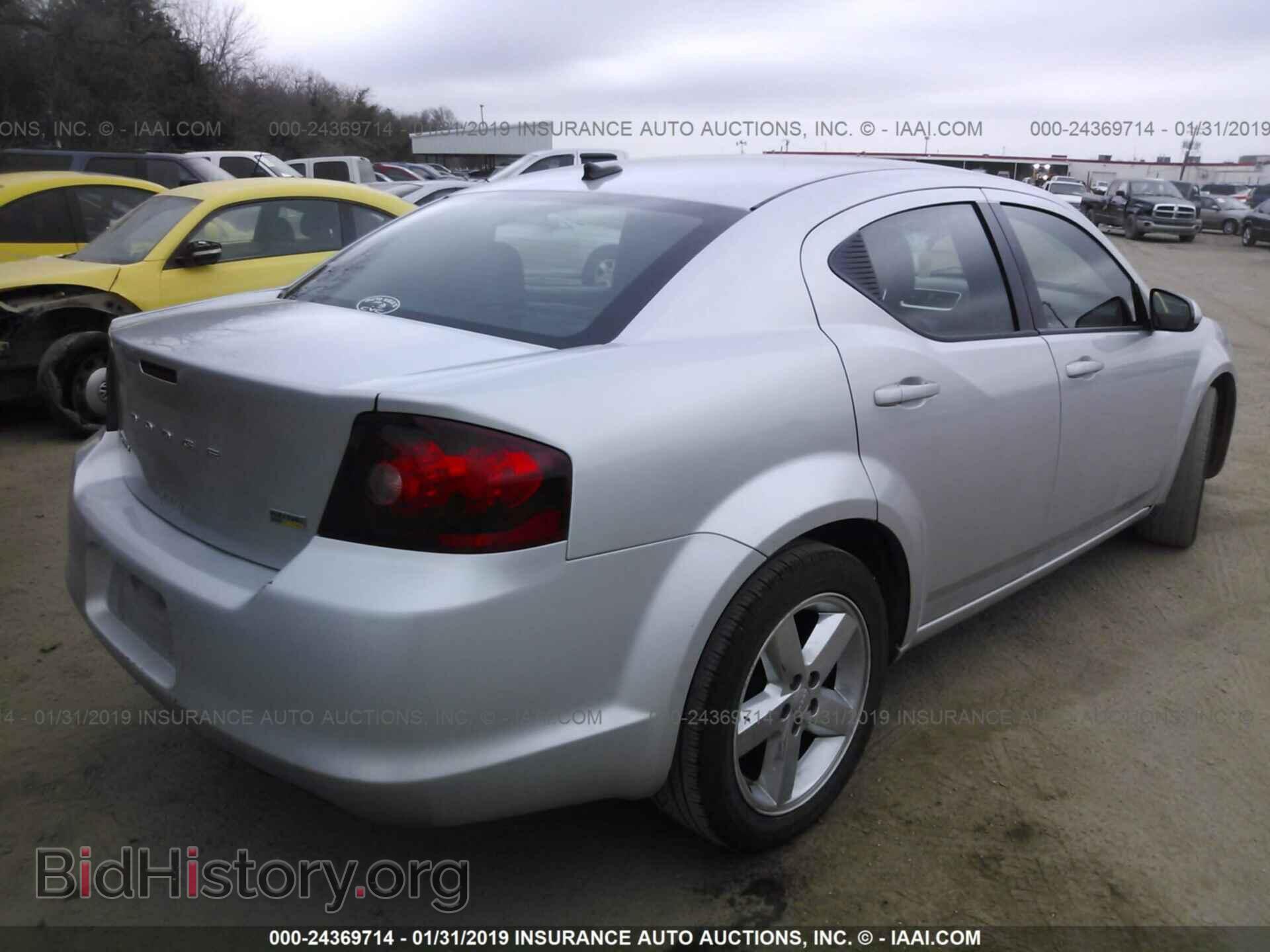 2011 DODGE AVENGER - VIN: 1B3BD2FG7BN567925 - Фото 4