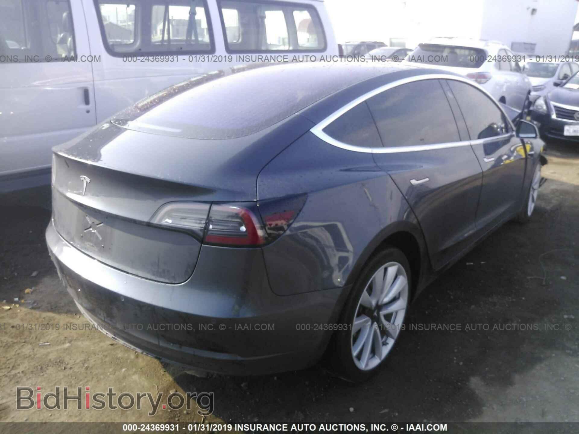 2017 TESLA MODEL 3 - VIN: 5YJ3E1EA1HF001712 - Photo 4