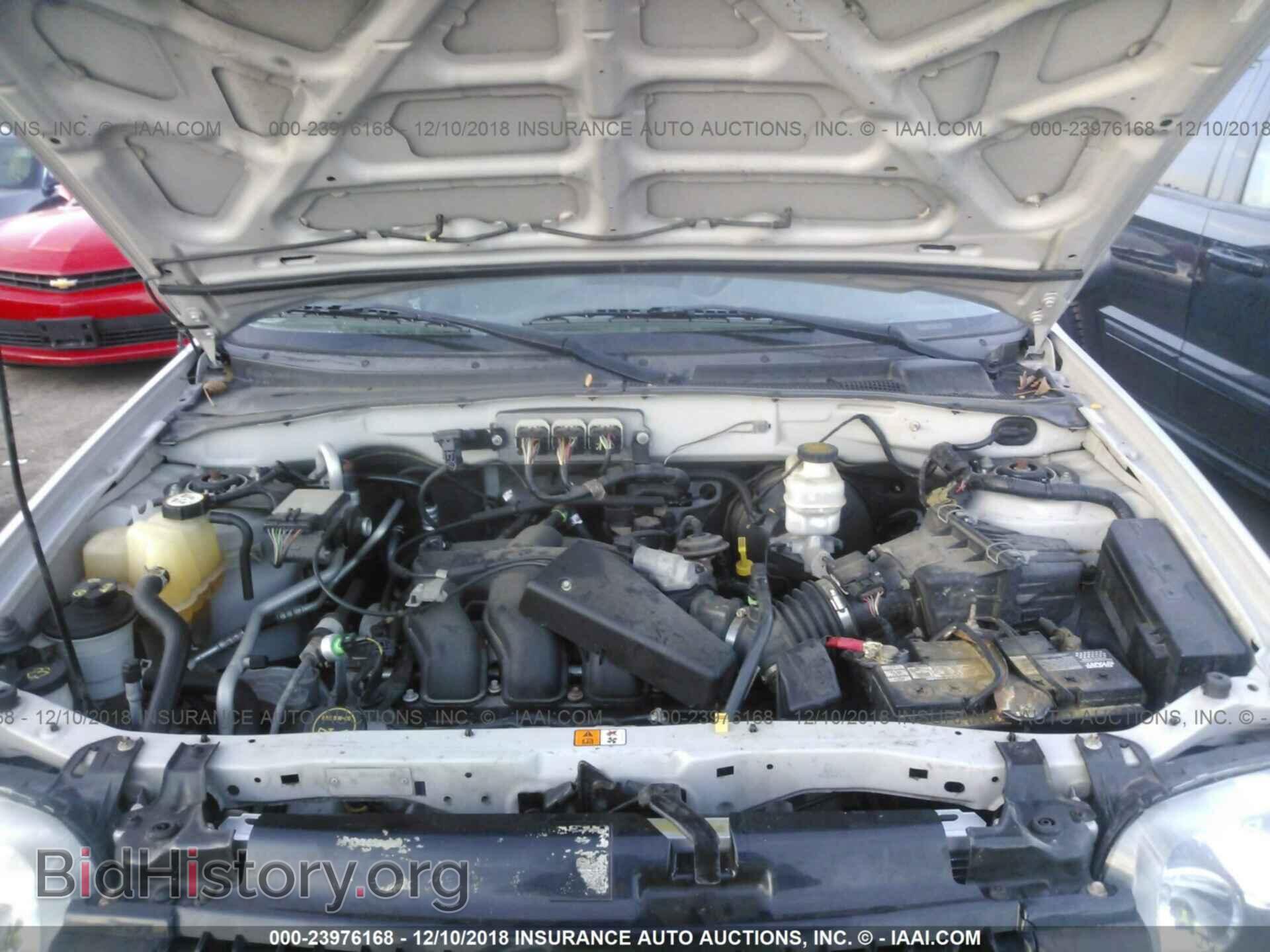 2007 FORD ESCAPE - VIN: 1FMYU93197KB87569 - Фото 10