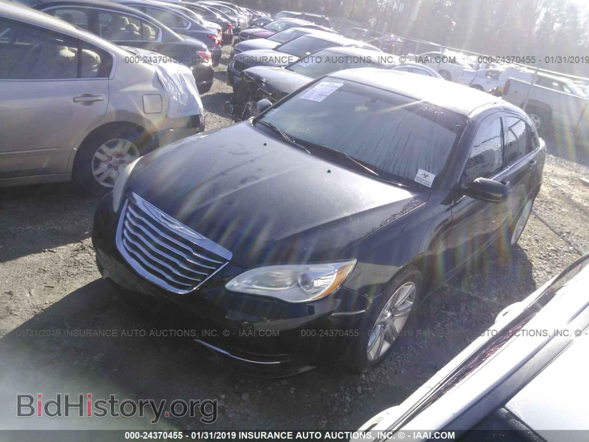 2012 CHRYSLER 200 - VIN: 1C3CCBBB8CN284147 - Фото 2