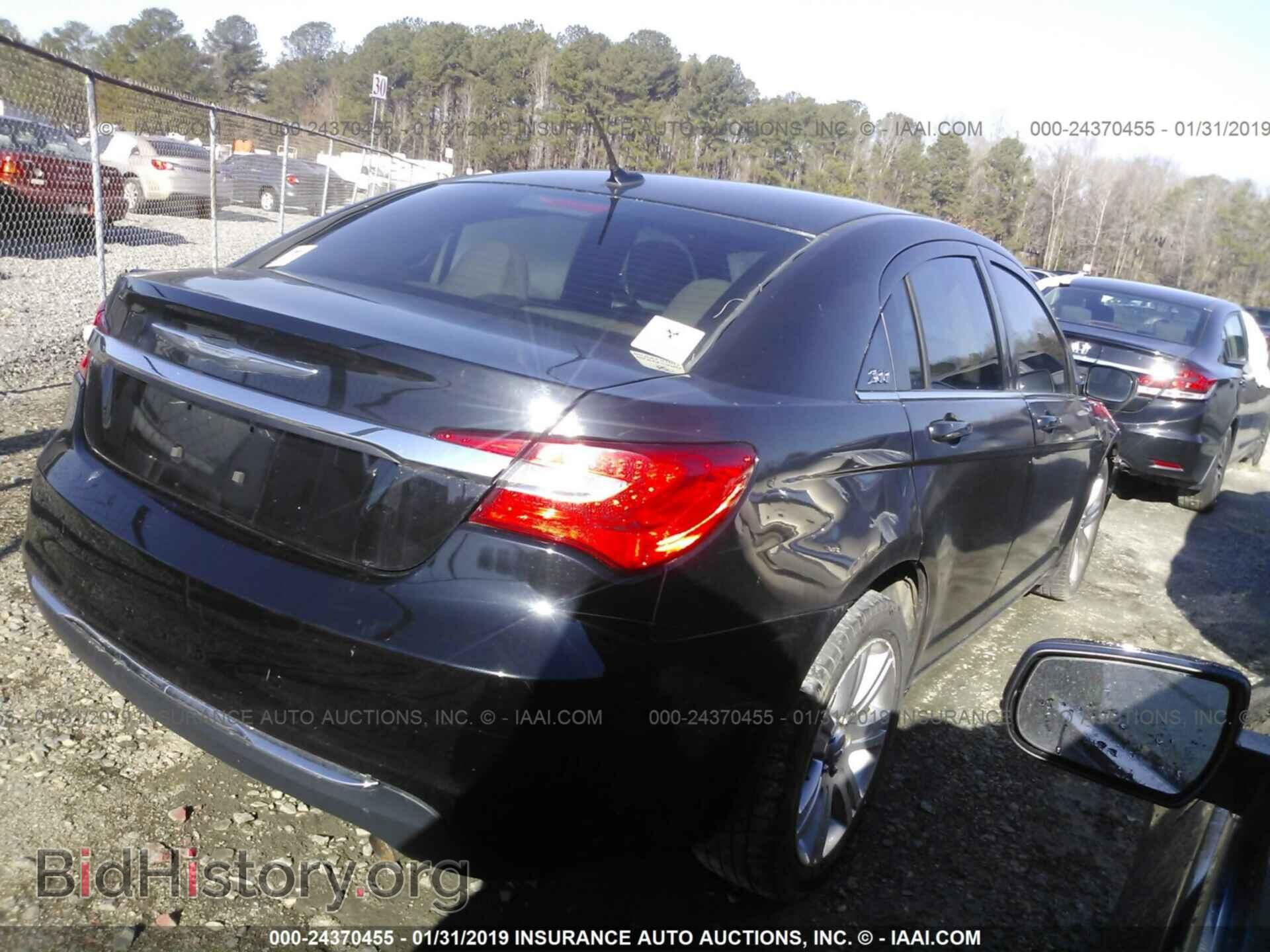 2012 CHRYSLER 200 - VIN: 1C3CCBBB8CN284147 - Фото 4